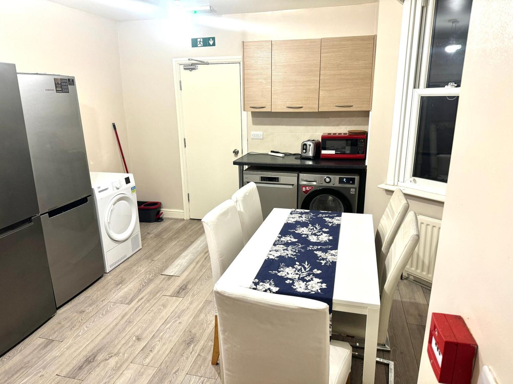 Private Bedrooms In Finsbury Park Station Alloggio in famiglia Londra