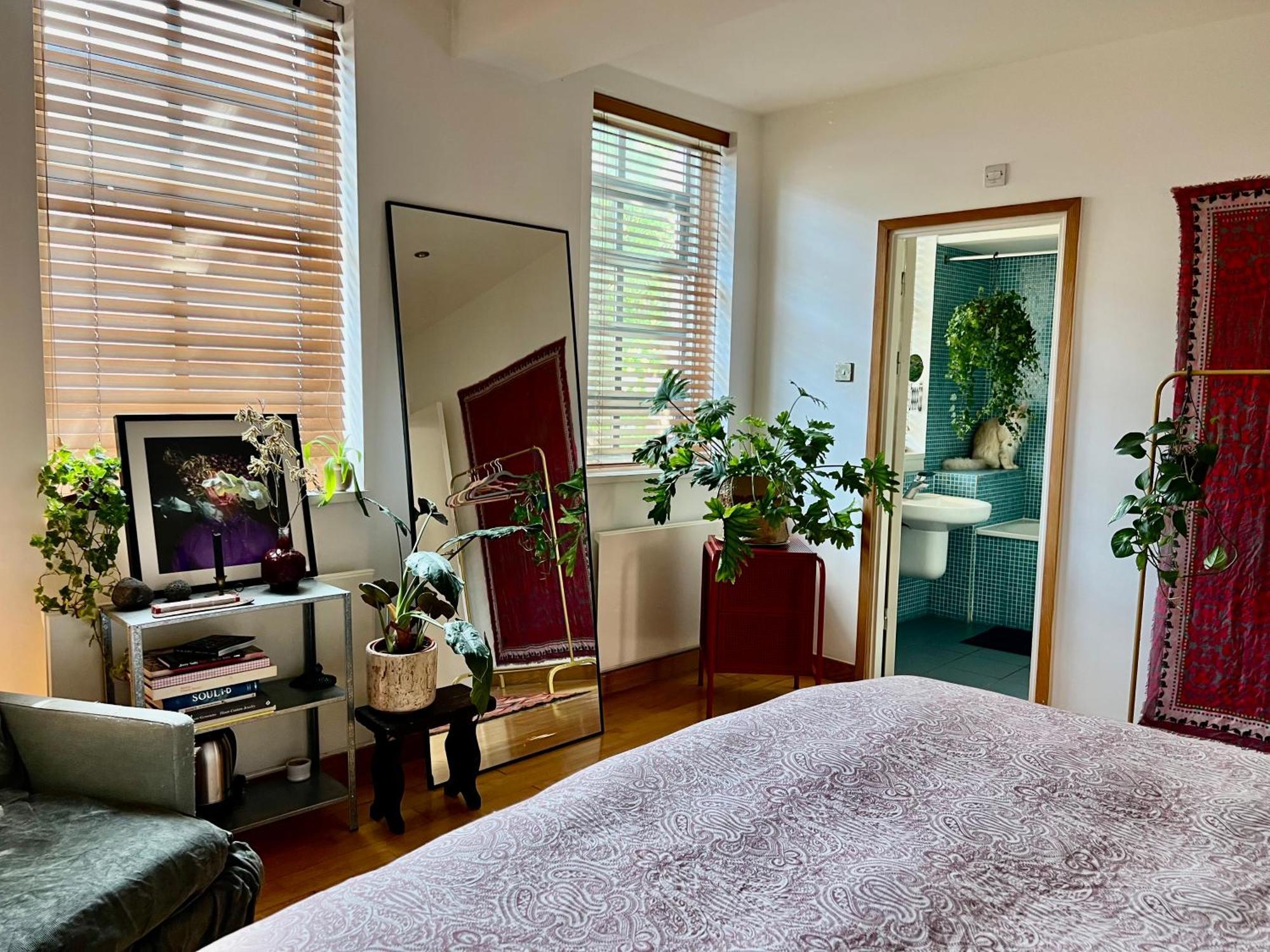Creative Oasis In The Heart Of Maison d'hôtes *