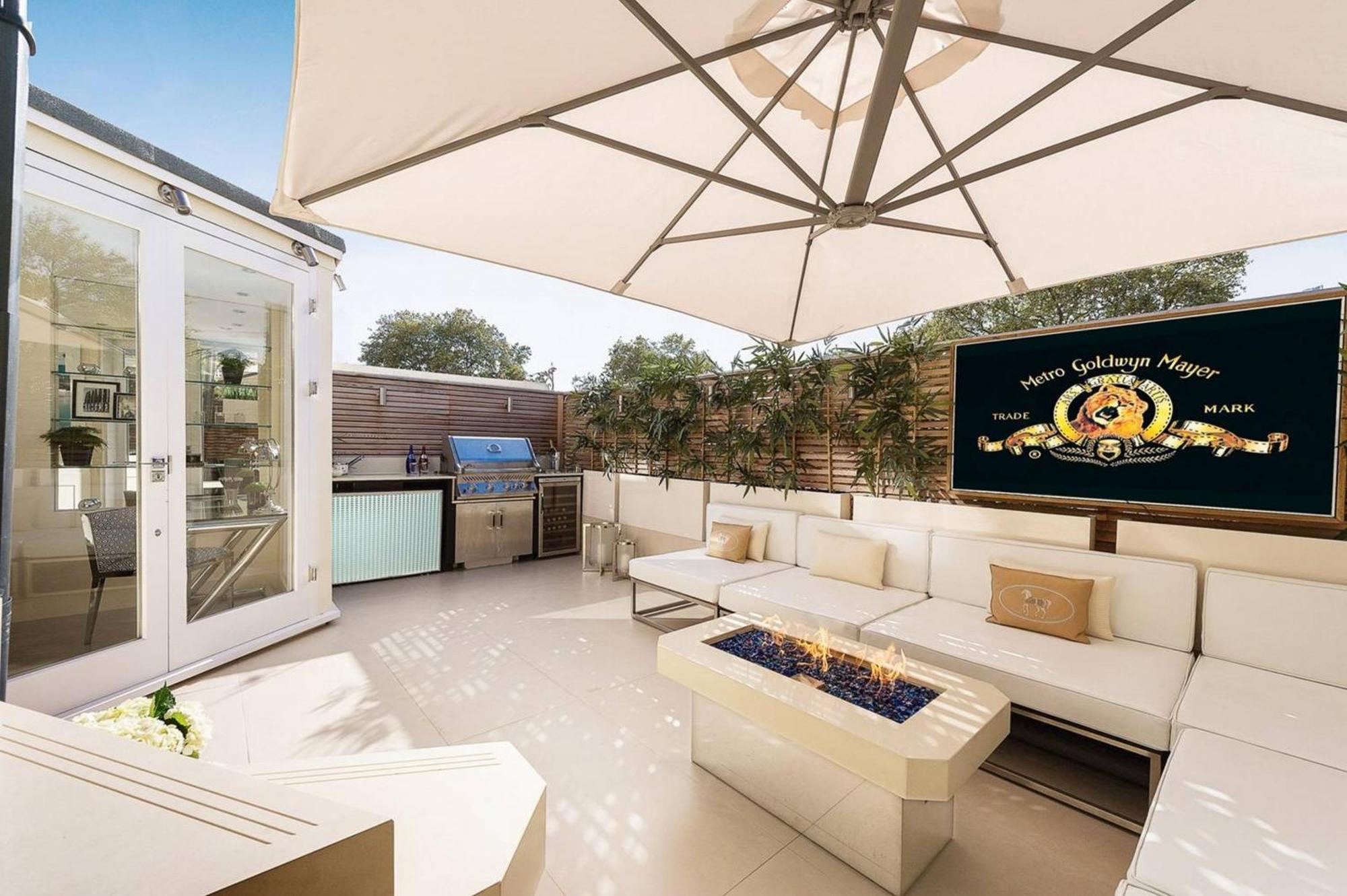 Luxurious Central Azbe Appartamento