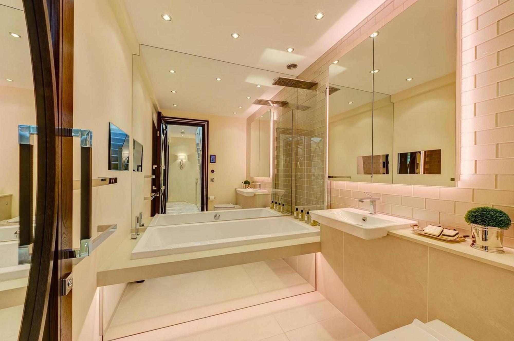 Appartamento Luxurious Central Azbe