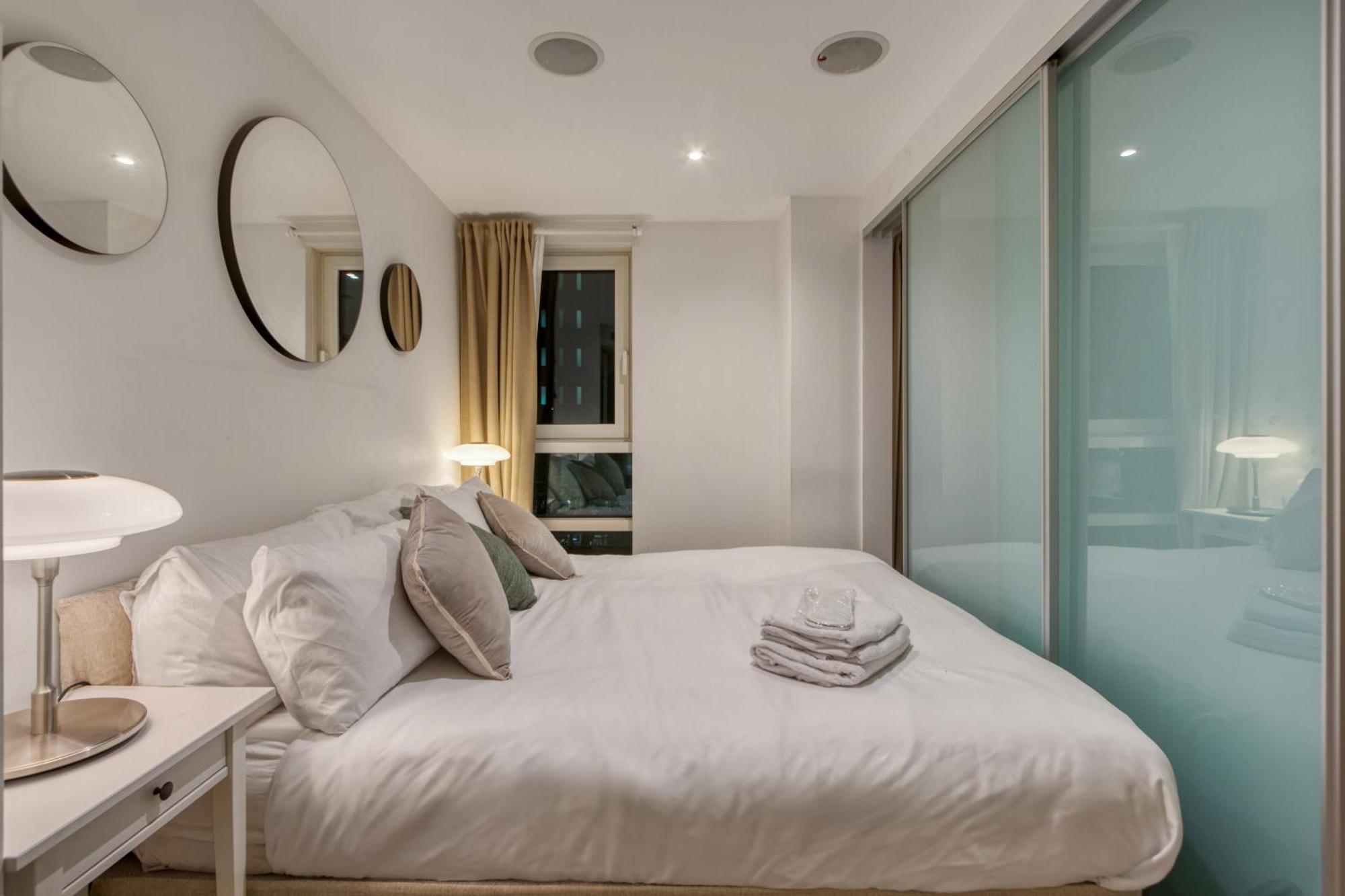 Lägenhet Stunning 1 Bed With Ac Next To Vauxhall Station