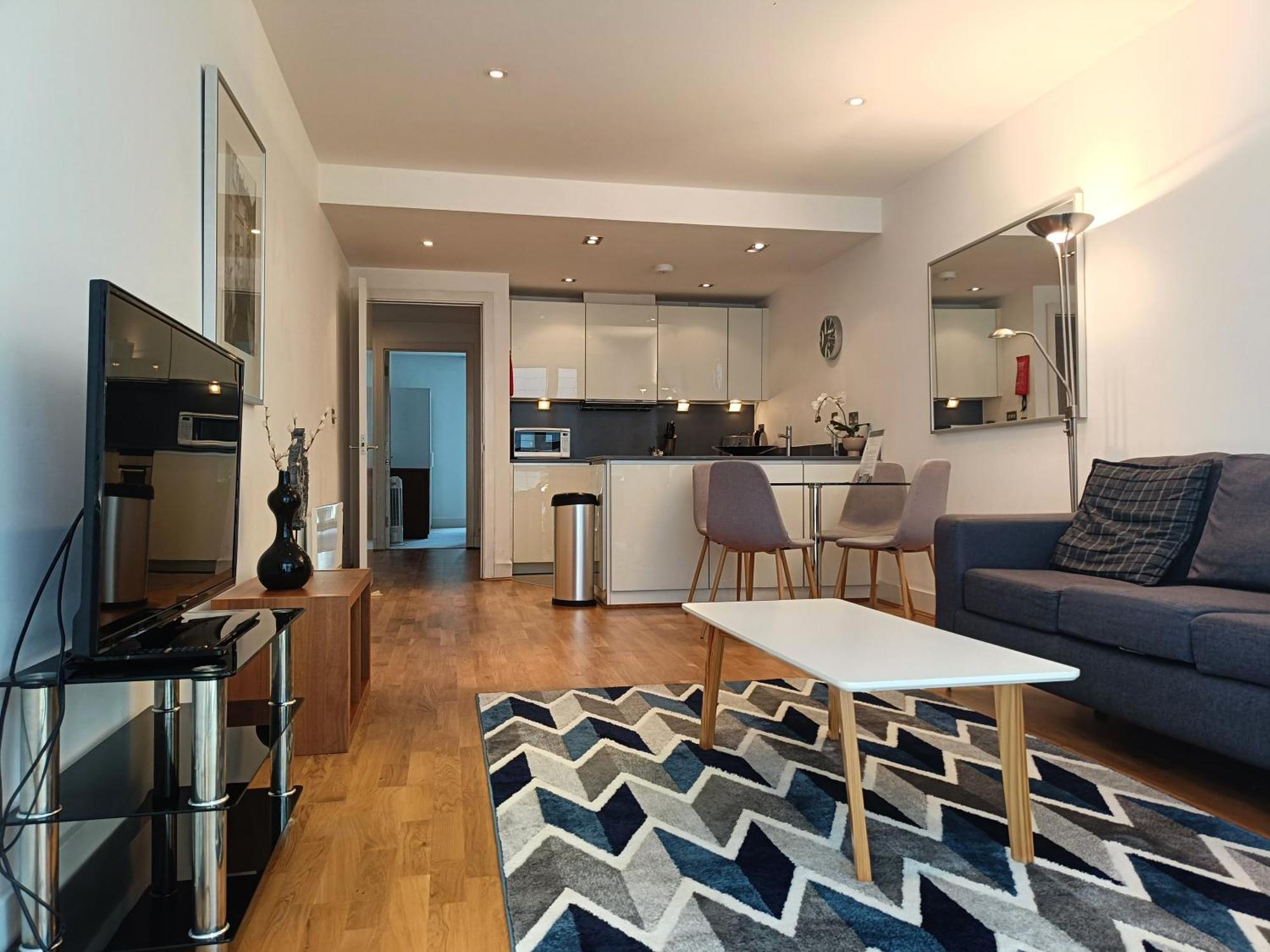 Apartment Tower Hill Serviced London