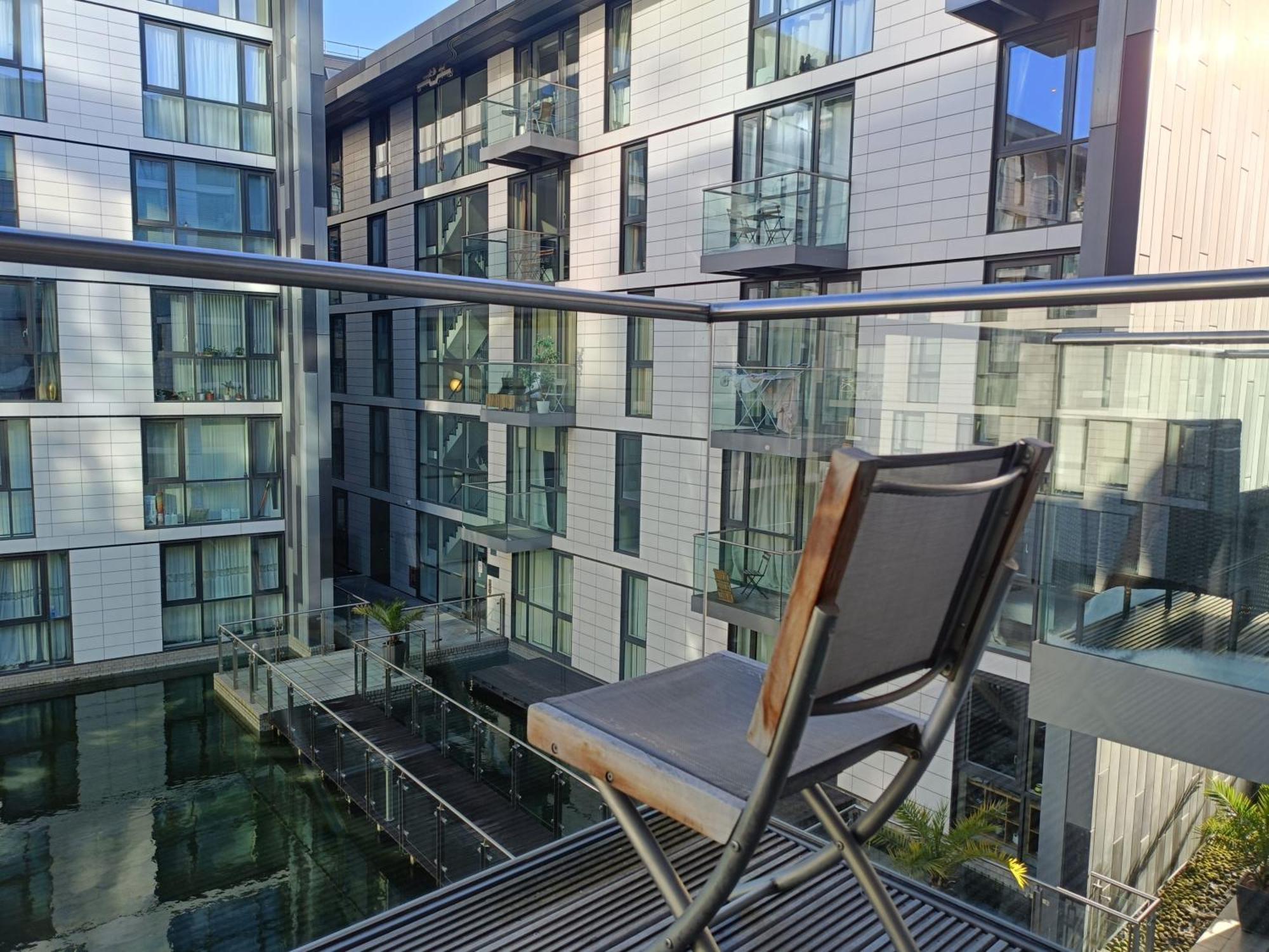 Apartment Tower Hill Serviced *