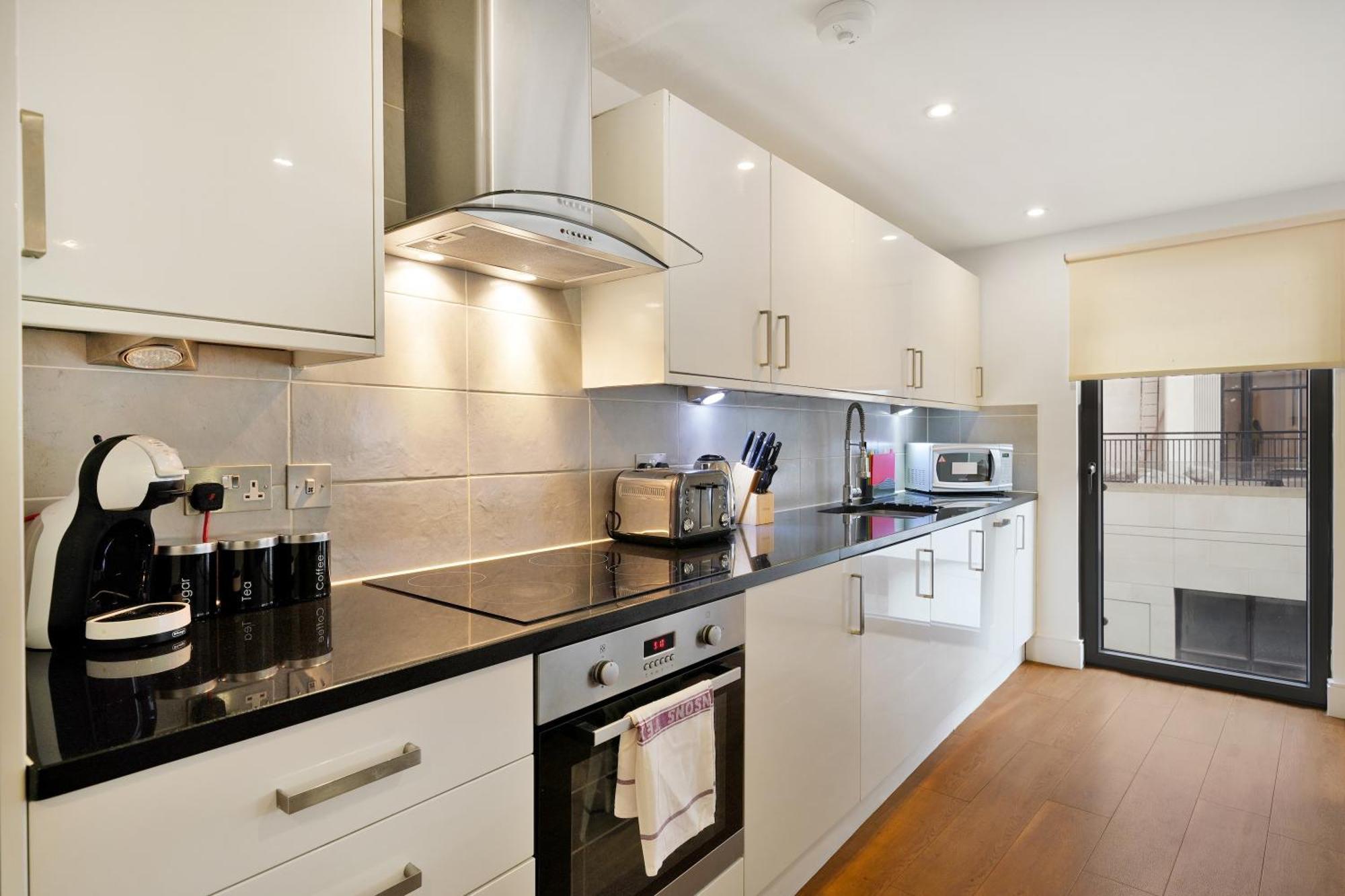 Apartment Modern In Bayswater Free Wifi & Aircon By Aparts *