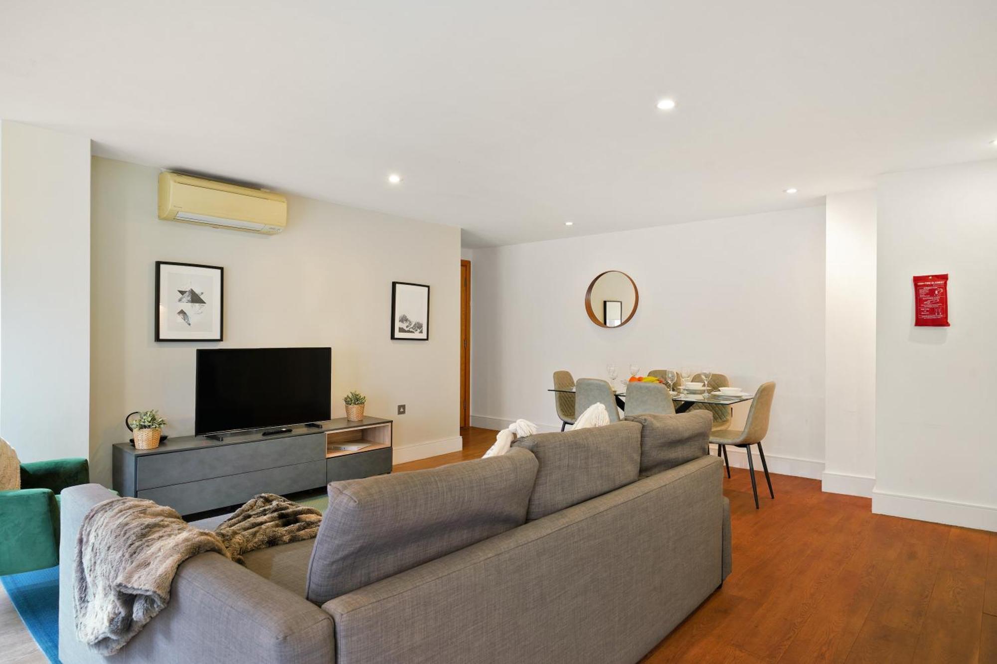 Modern In Bayswater Free Wifi & Aircon By Aparts Apartment London