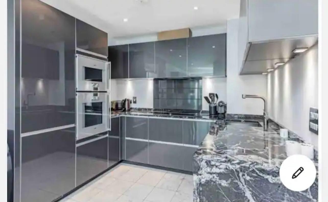 Leilighet Luxury Riverside