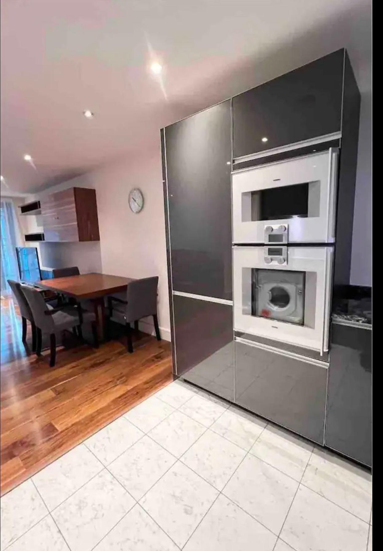 Leilighet Luxury Riverside London
