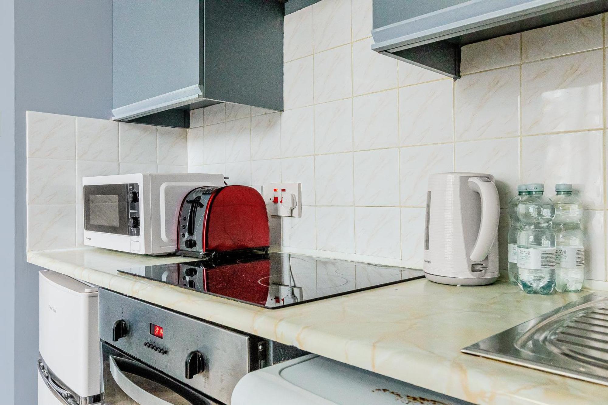 Couple's Getaway 1bdr Near Holland Park Appartement