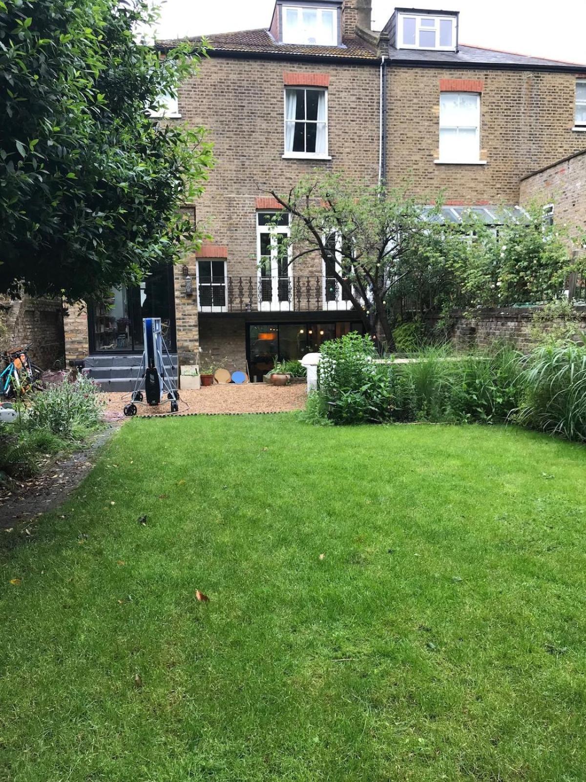 Large Five Bed Victorian Family House With Large Garden * Londen