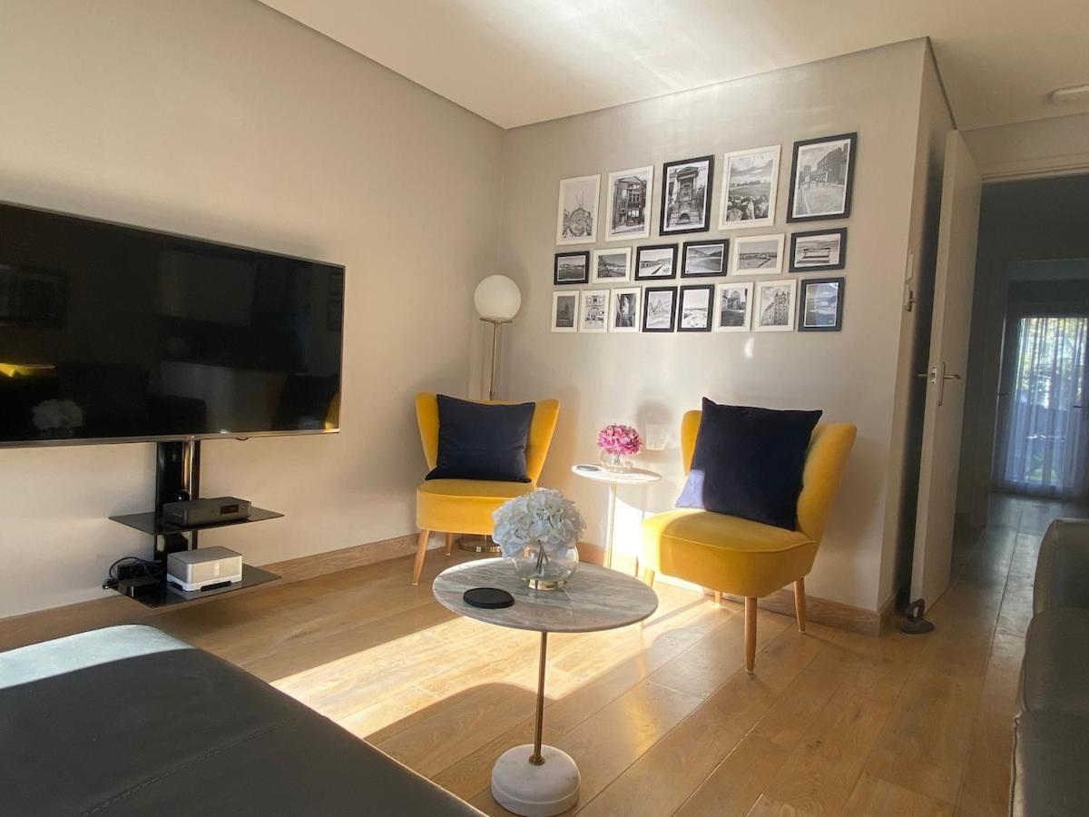 Modern Flat On Regent's Canal Appartement Londen