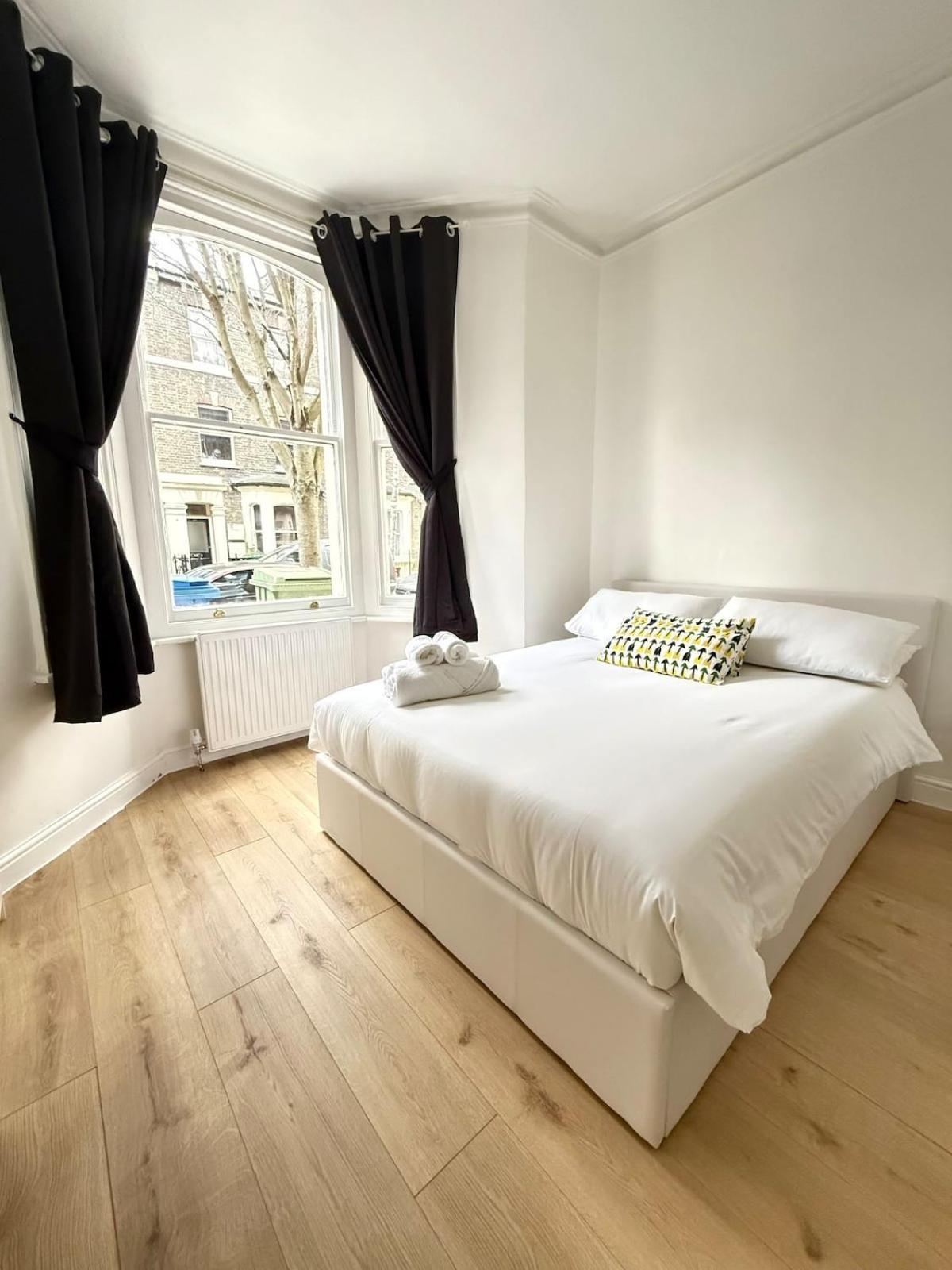 Charming 2-bed Flat In Elephant *
