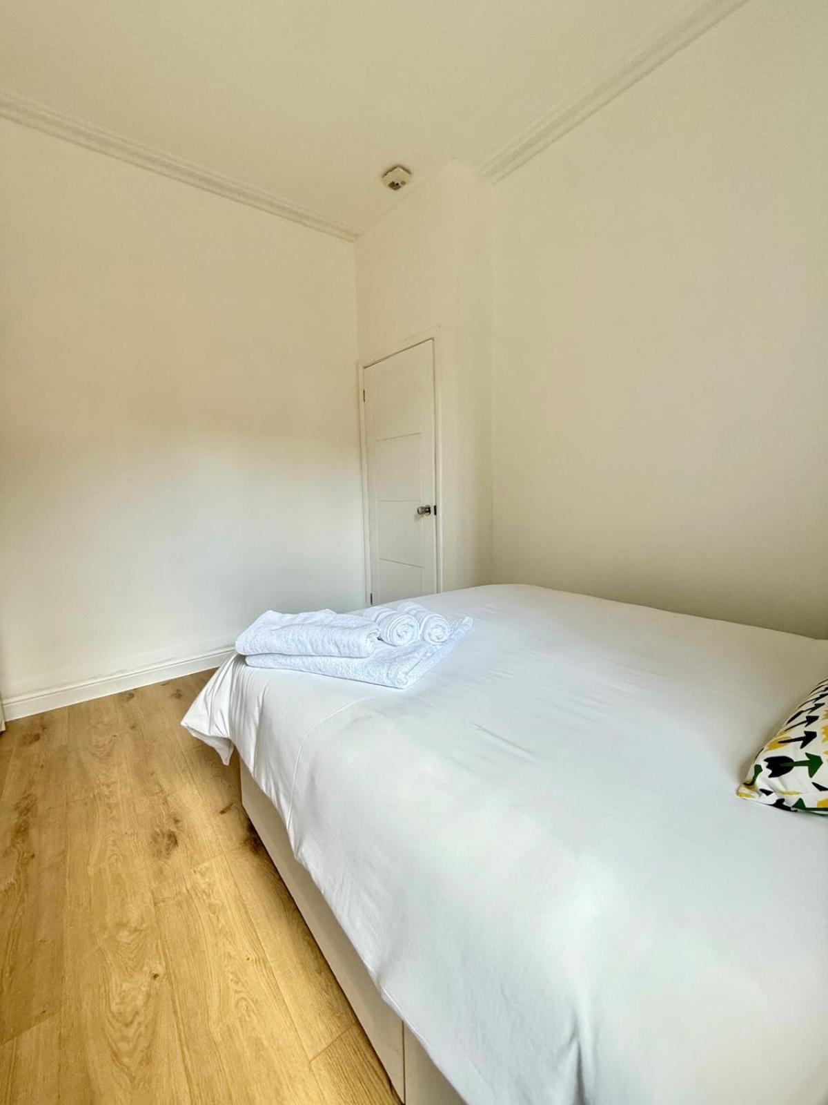 Charming 2-bed Flat In Elephant Lejlighed London