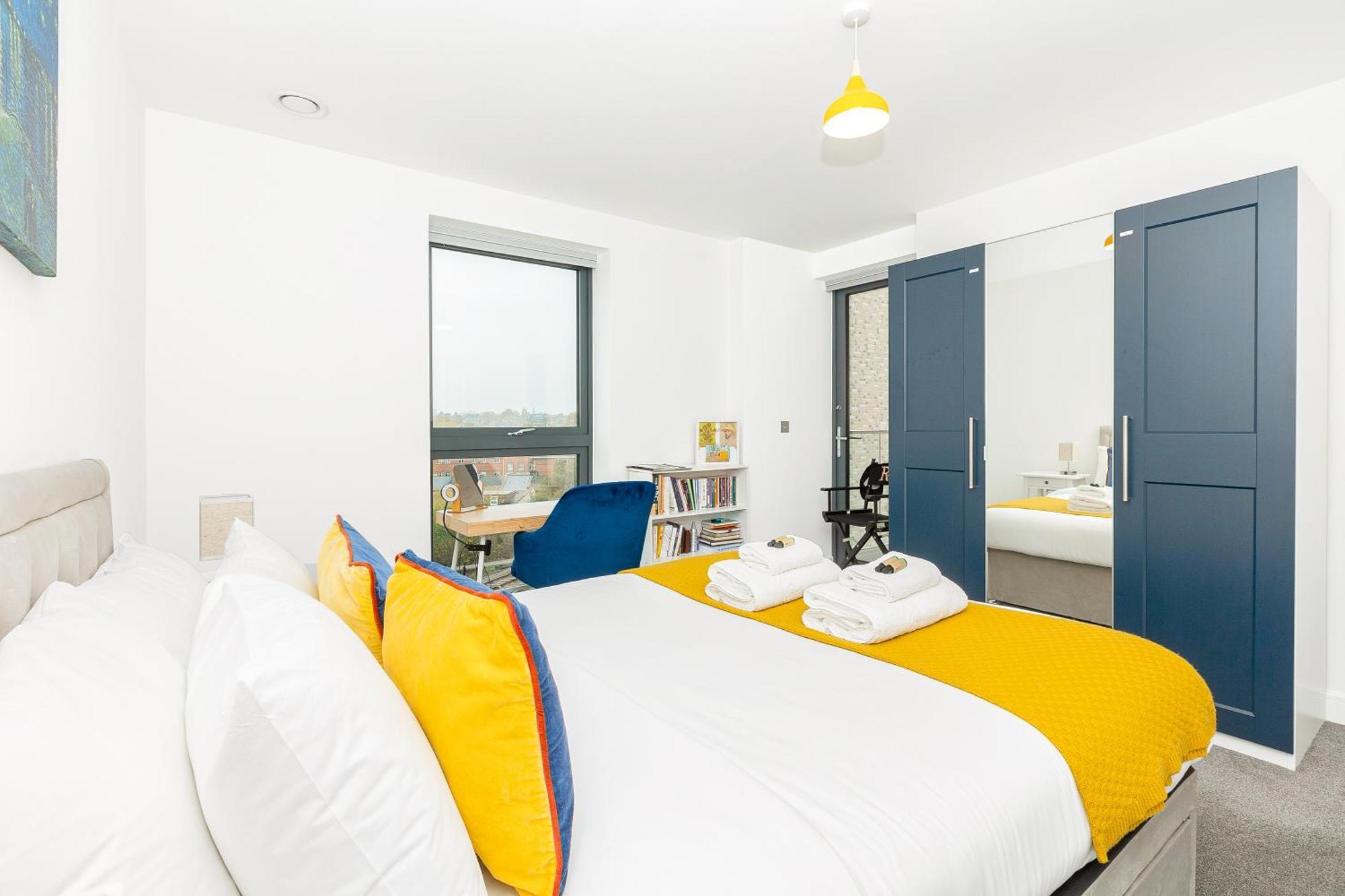 Lejlighed Modern 1br With Balcony & View, Wandsworth London