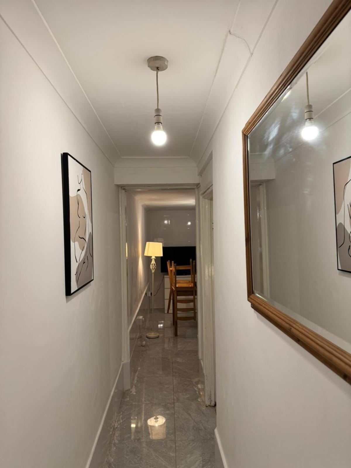 Apartment Cozy 2-bedroom Retreat In Kilburn Sf8 *