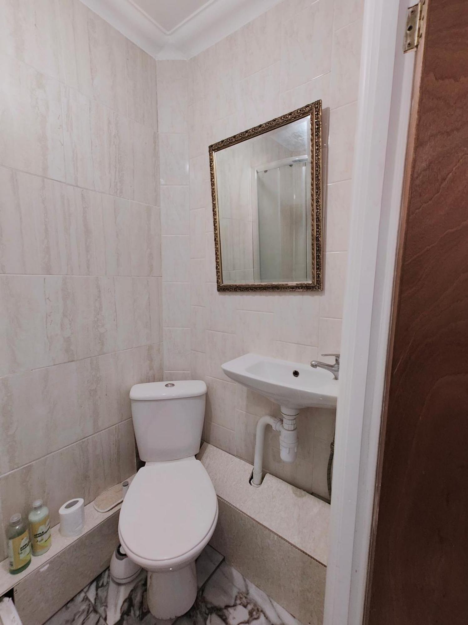 Spacious 4 Beds - Private Bathrooms In Canary Wharf Affittacamere