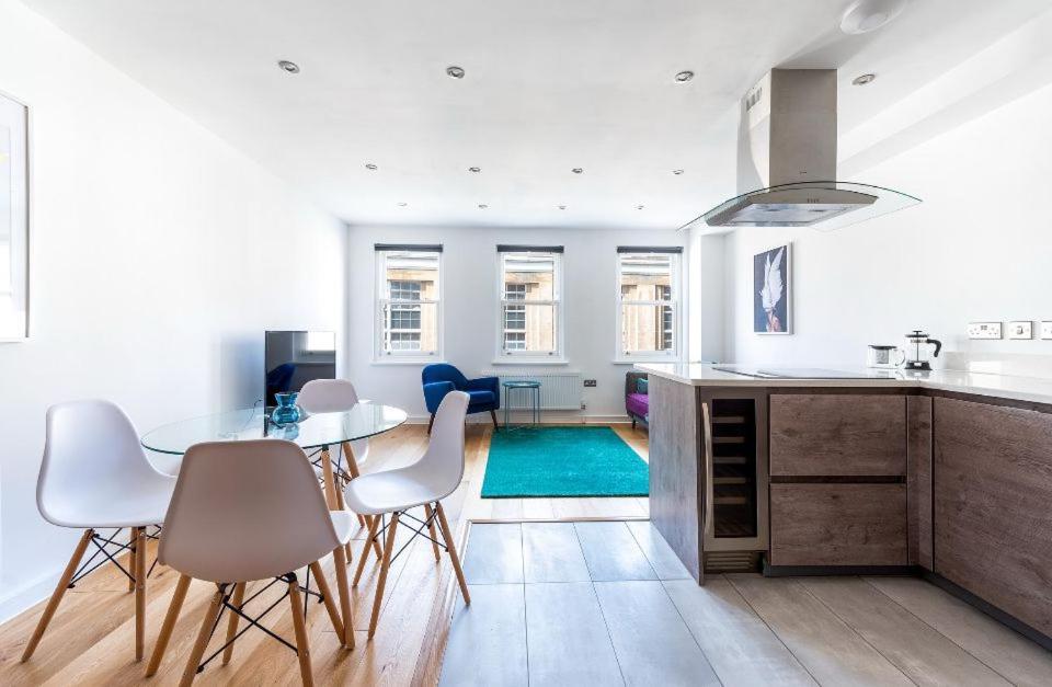 2 Bed 2 Bath Penthouse,terrace,london Eye,sleeps 6 Appartement
