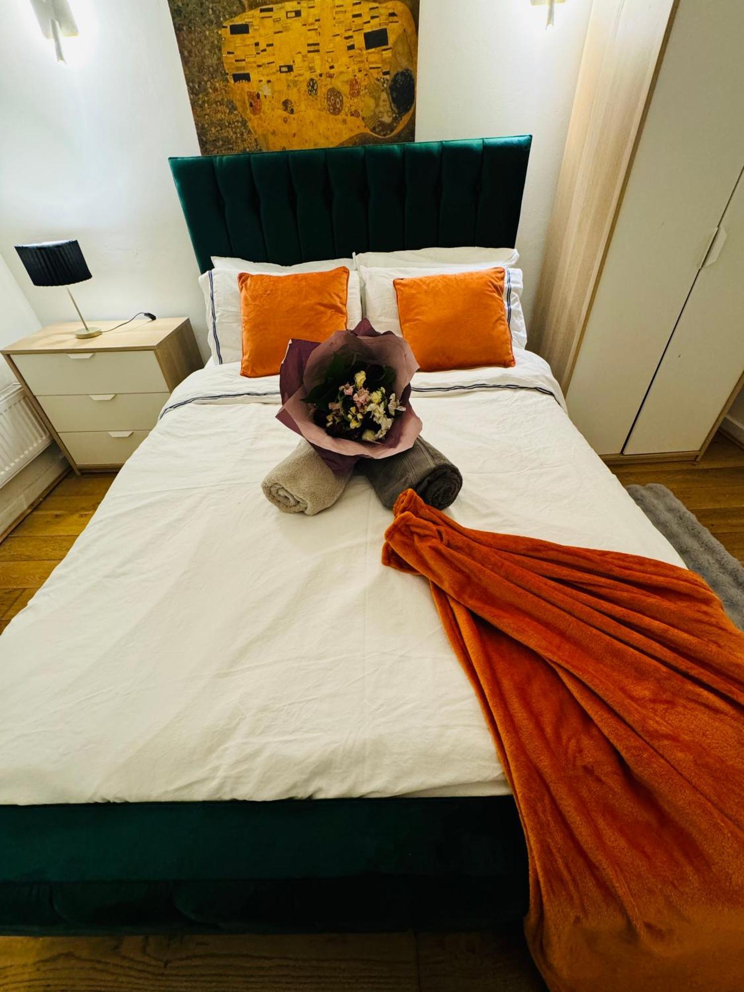 Cozy Family-friendly 2 Bedroom Flat In Kingscross, St Pancras! Londen