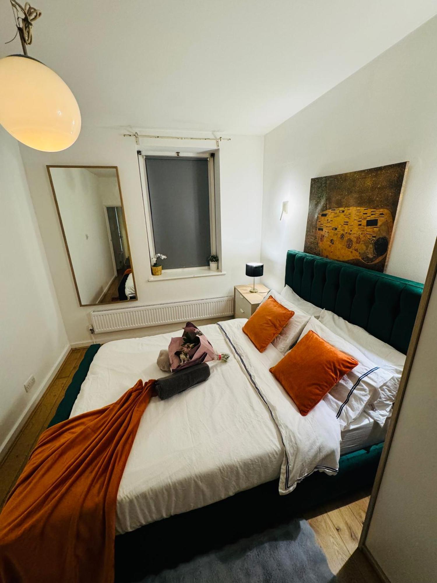 Cozy Family-friendly 2 Bedroom Flat In Kingscross, St Pancras! Appartement Londen