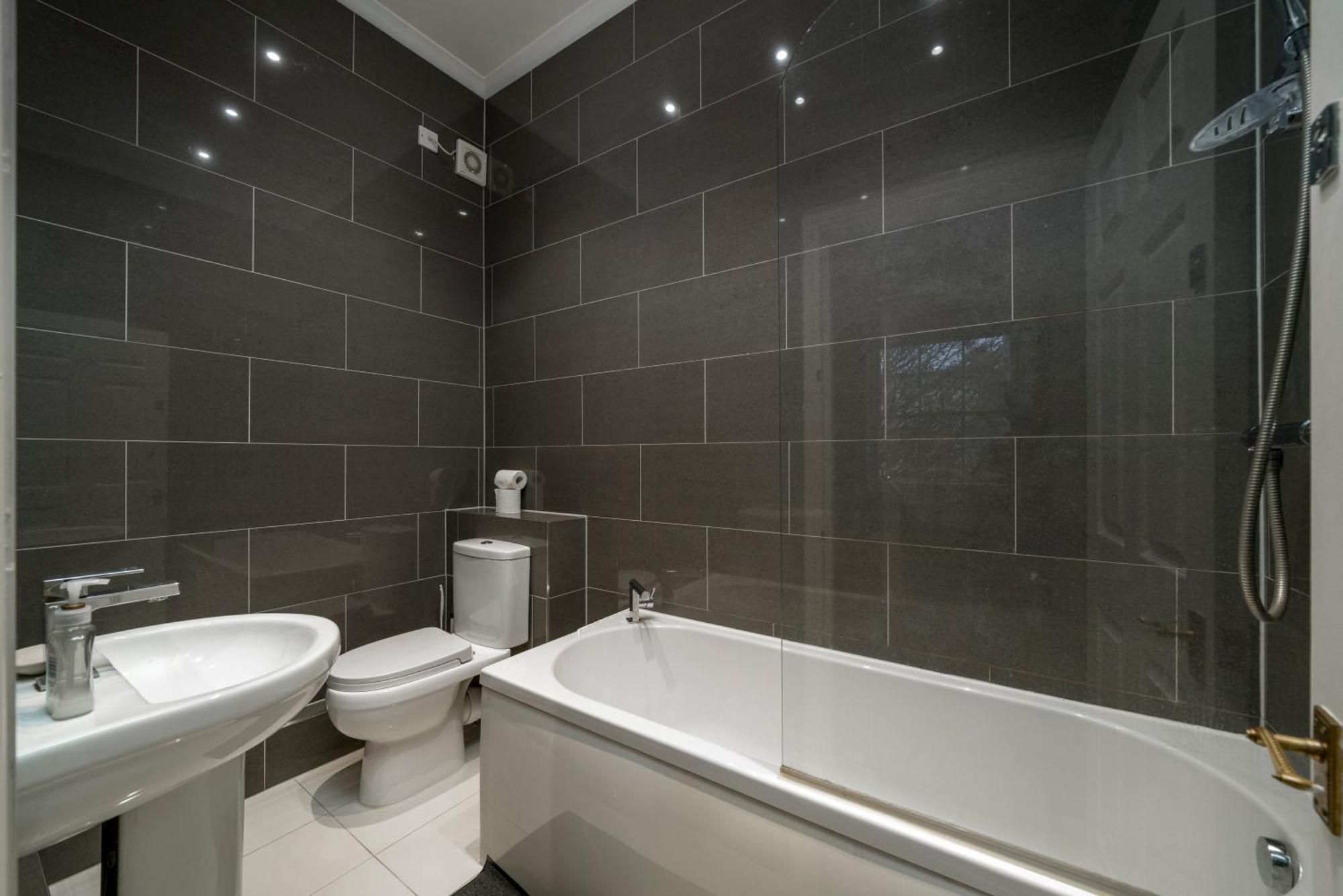 Appartement Canary Wharf - Spacious Near Excel Exhibition Centre, O2 Arena, Airport, Free Parking & Wifi Londres