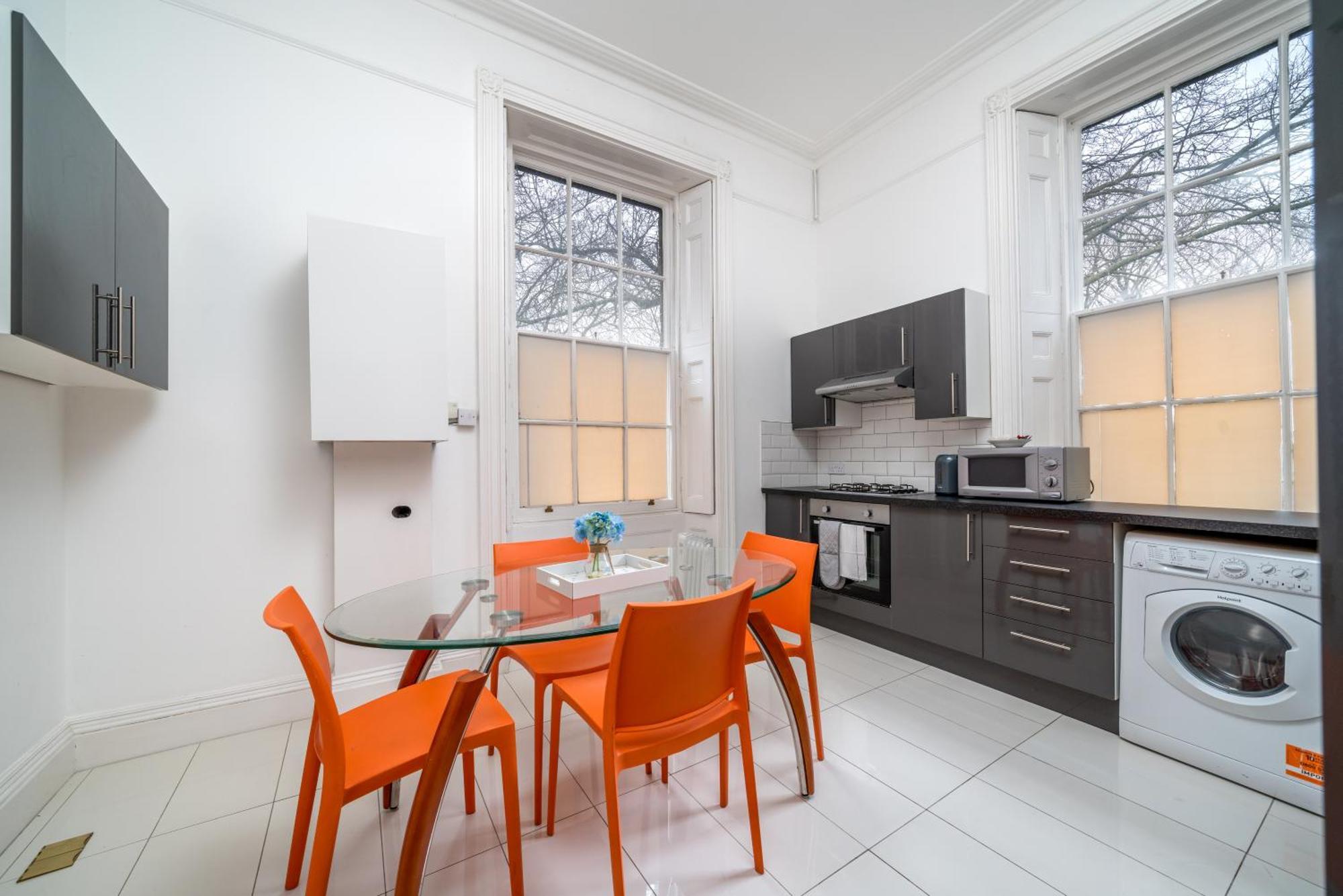 Canary Wharf - Spacious Near Excel Exhibition Centre, O2 Arena, Airport, Free Parking & Wifi Londres