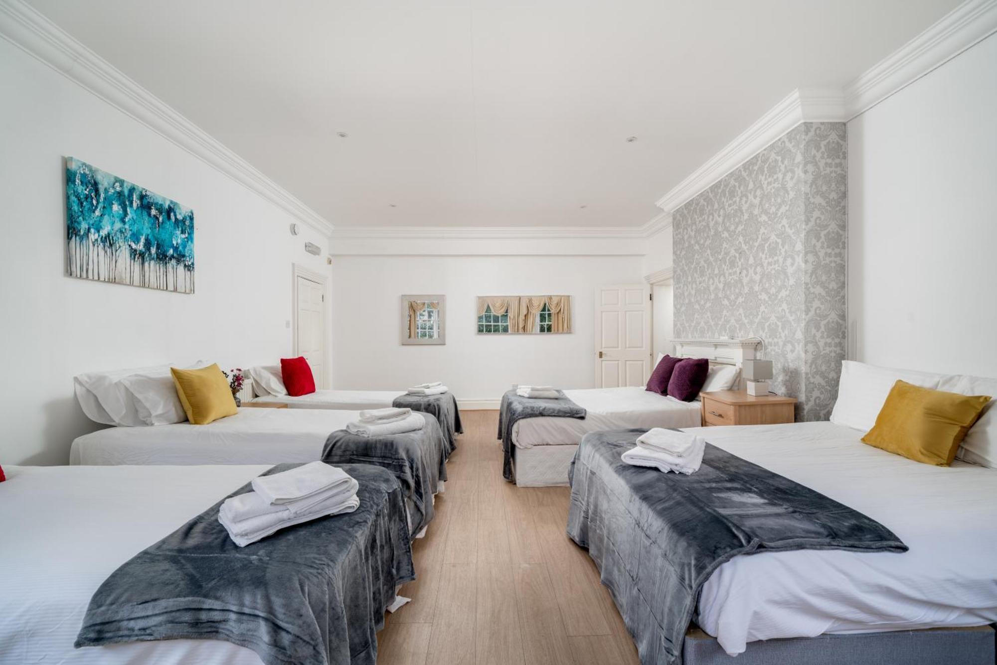 Canary Wharf - Spacious Near Excel Exhibition Centre, O2 Arena, Airport, Free Parking & Wifi Londres