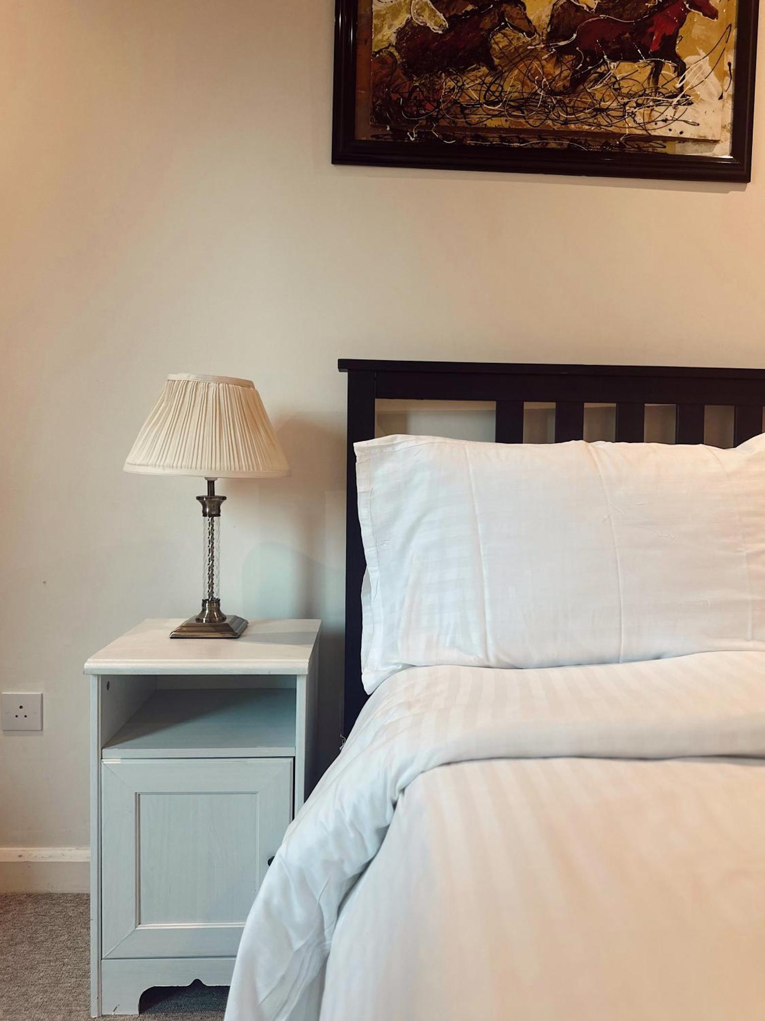 Modern 2bed-2bath Leilighet *
