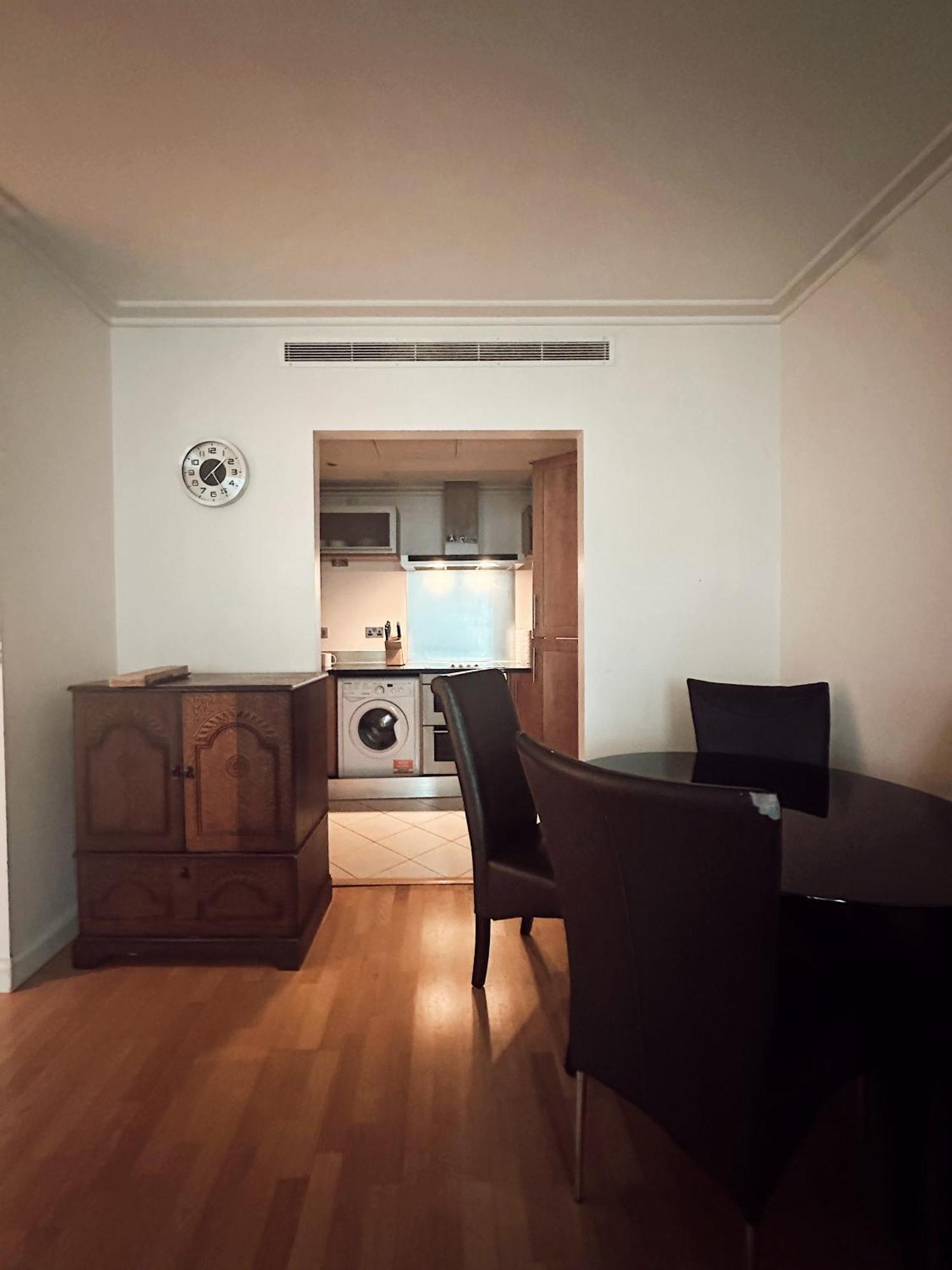 Modern 2bed-2bath Leilighet *