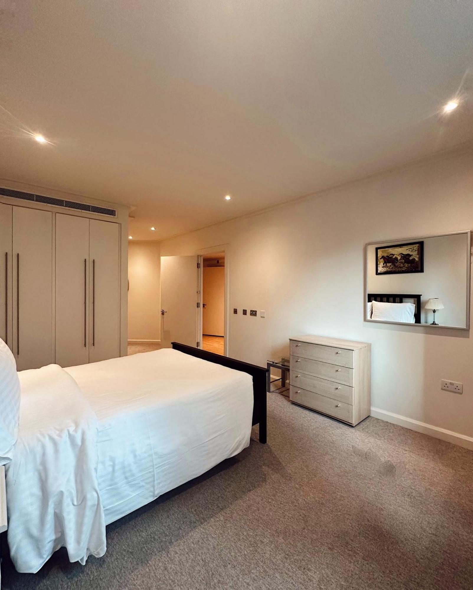 Leilighet Modern 2bed-2bath *