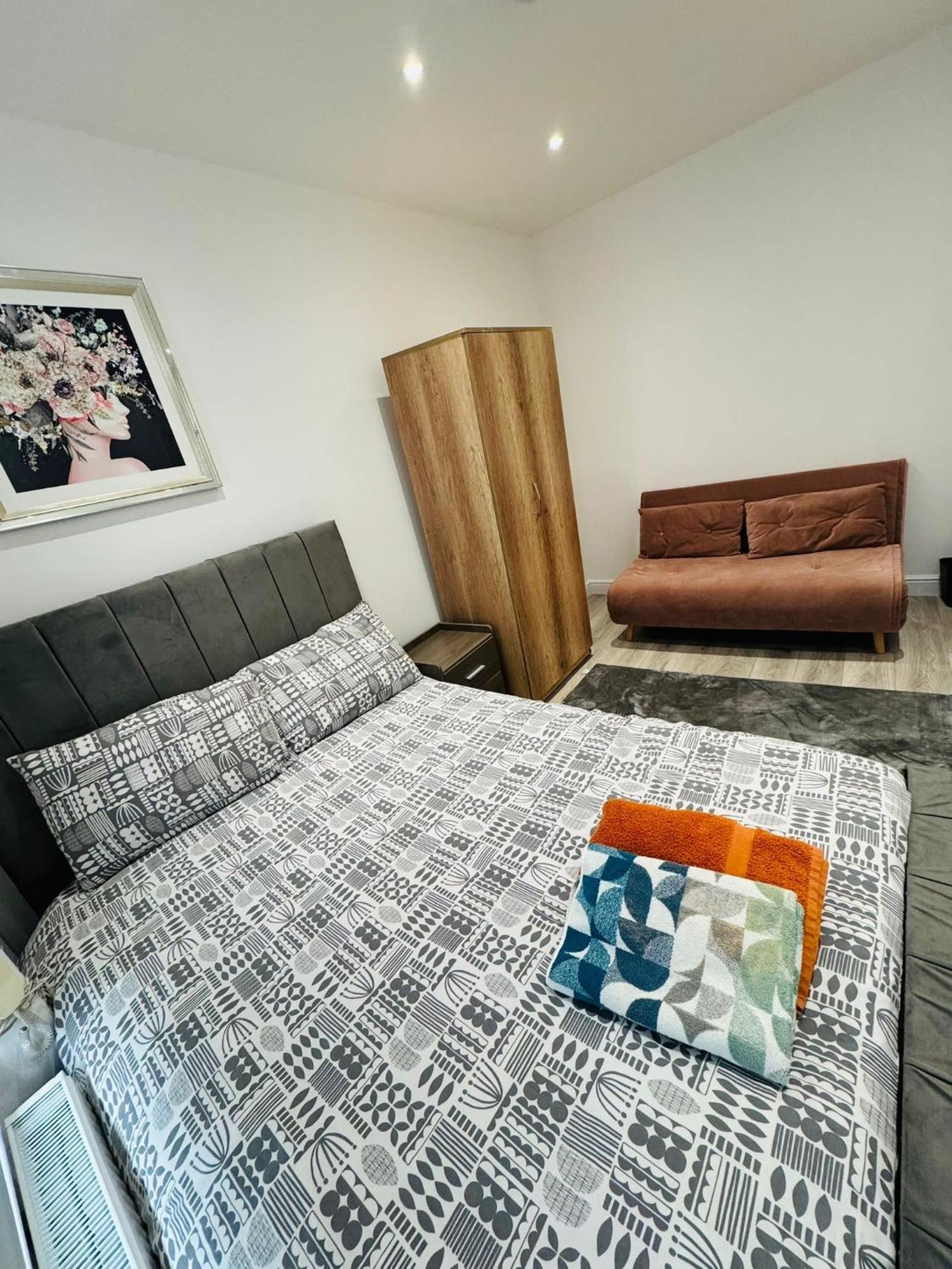 Stunning Newly Refurbished 1 Bed In Kings Cross, St Pancras!320 Lägenhet London