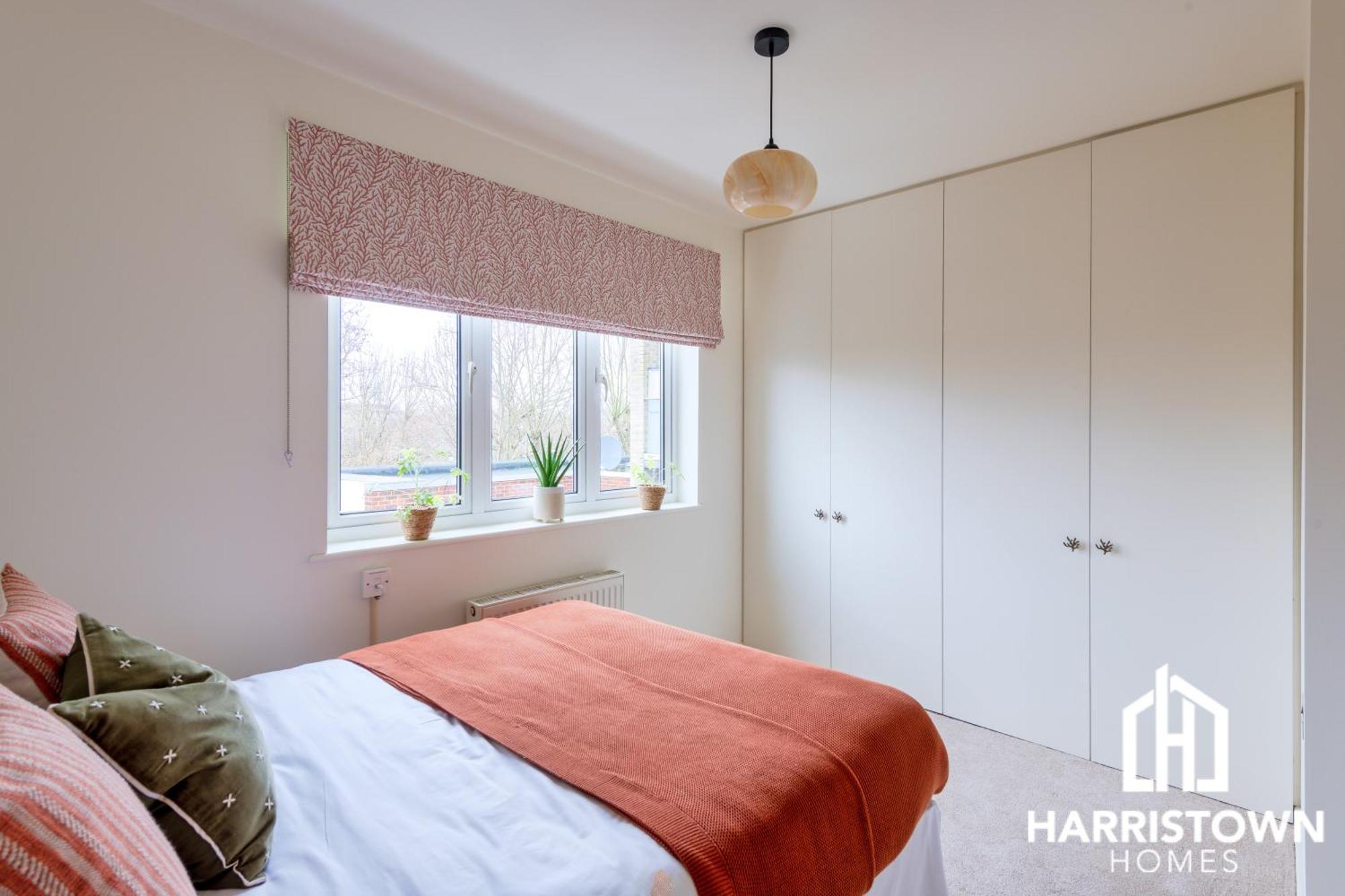 2 Bed Penthouse In Canada Water With Huge Balcony & Canary Wharf View London