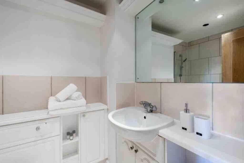 Appartement Cosy 1 Bed Globe View St Pauls Londen