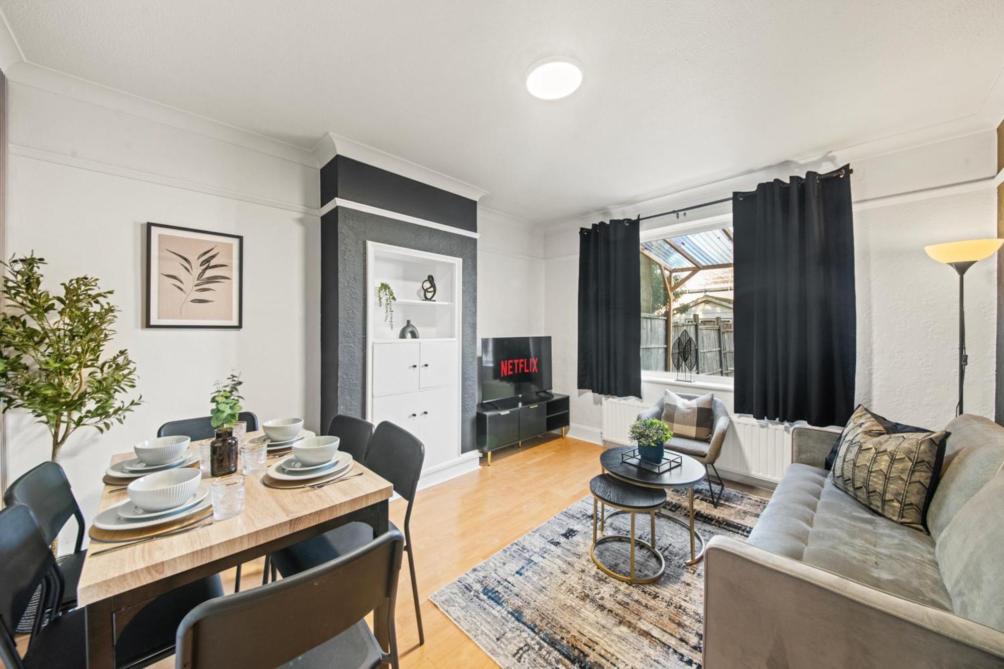 Apartment Spacious 4br, Sleeps 7, Garden, Free Parking *