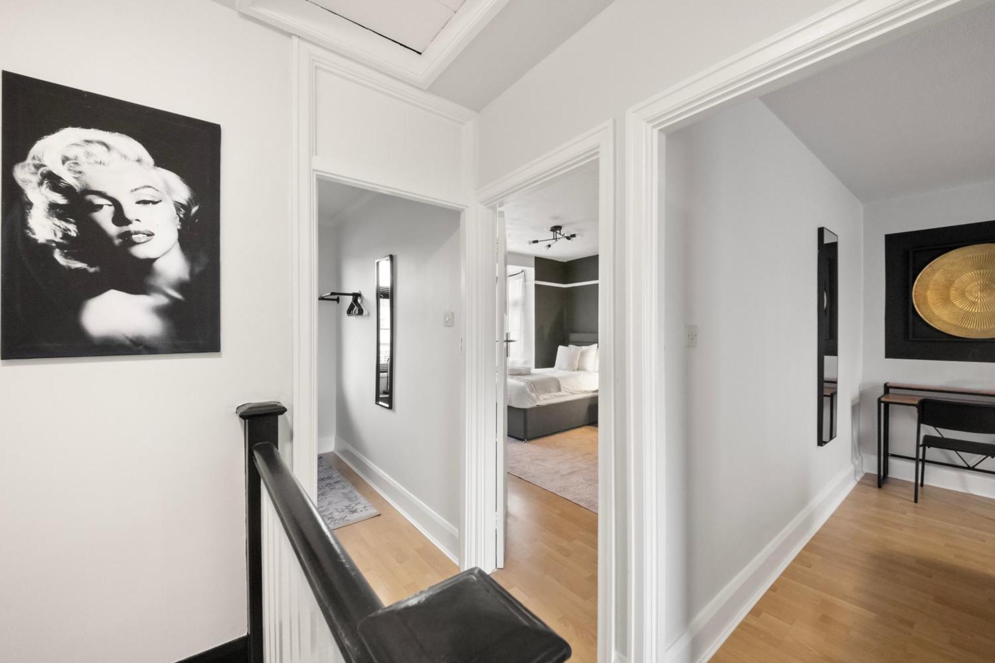 Spacious 4br, Sleeps 7, Garden, Free Parking *