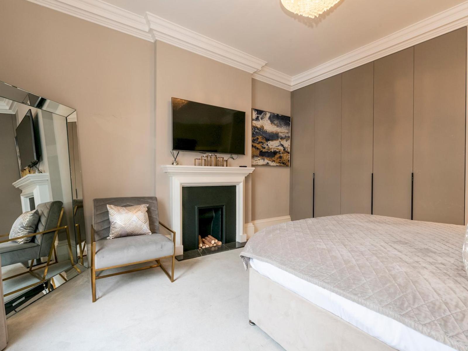 Pass The Keys Luxurious 2-bedroom Flat In Hyde Park Lejlighed