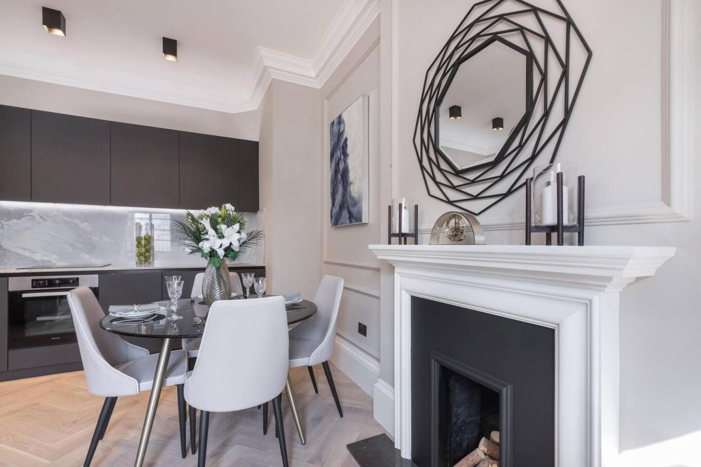 Pass The Keys Luxurious 2-bedroom Flat In Hyde Park Lejlighed *