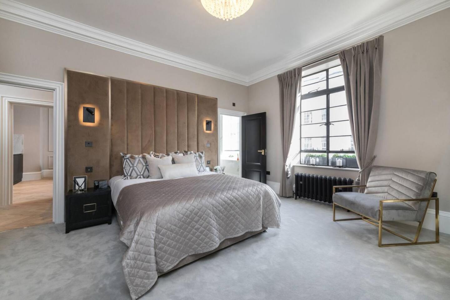 Pass The Keys Luxurious 2-bedroom Flat In Hyde Park Apartment London