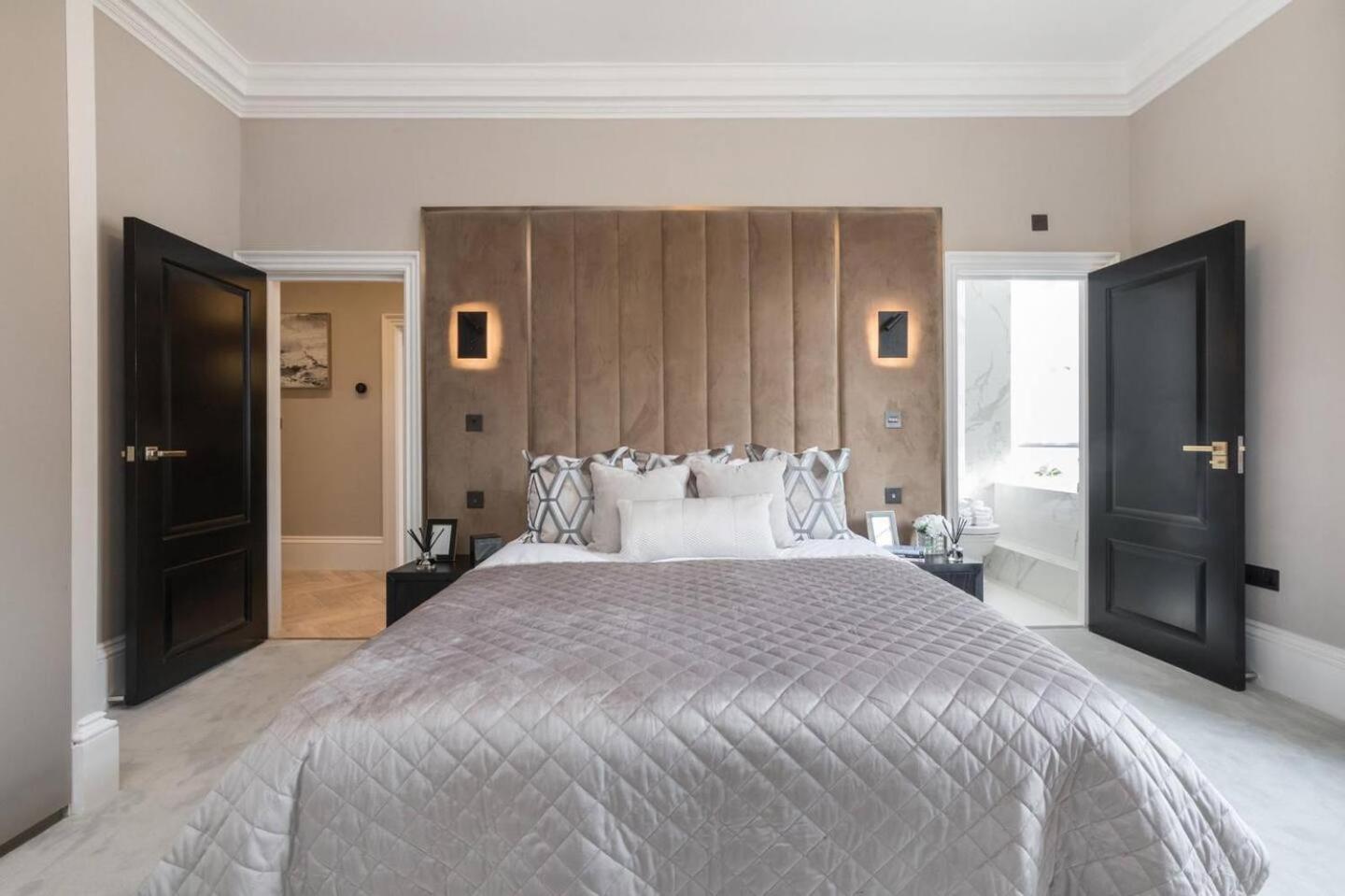 Lejlighed Pass The Keys Luxurious 2-bedroom Flat In Hyde Park *