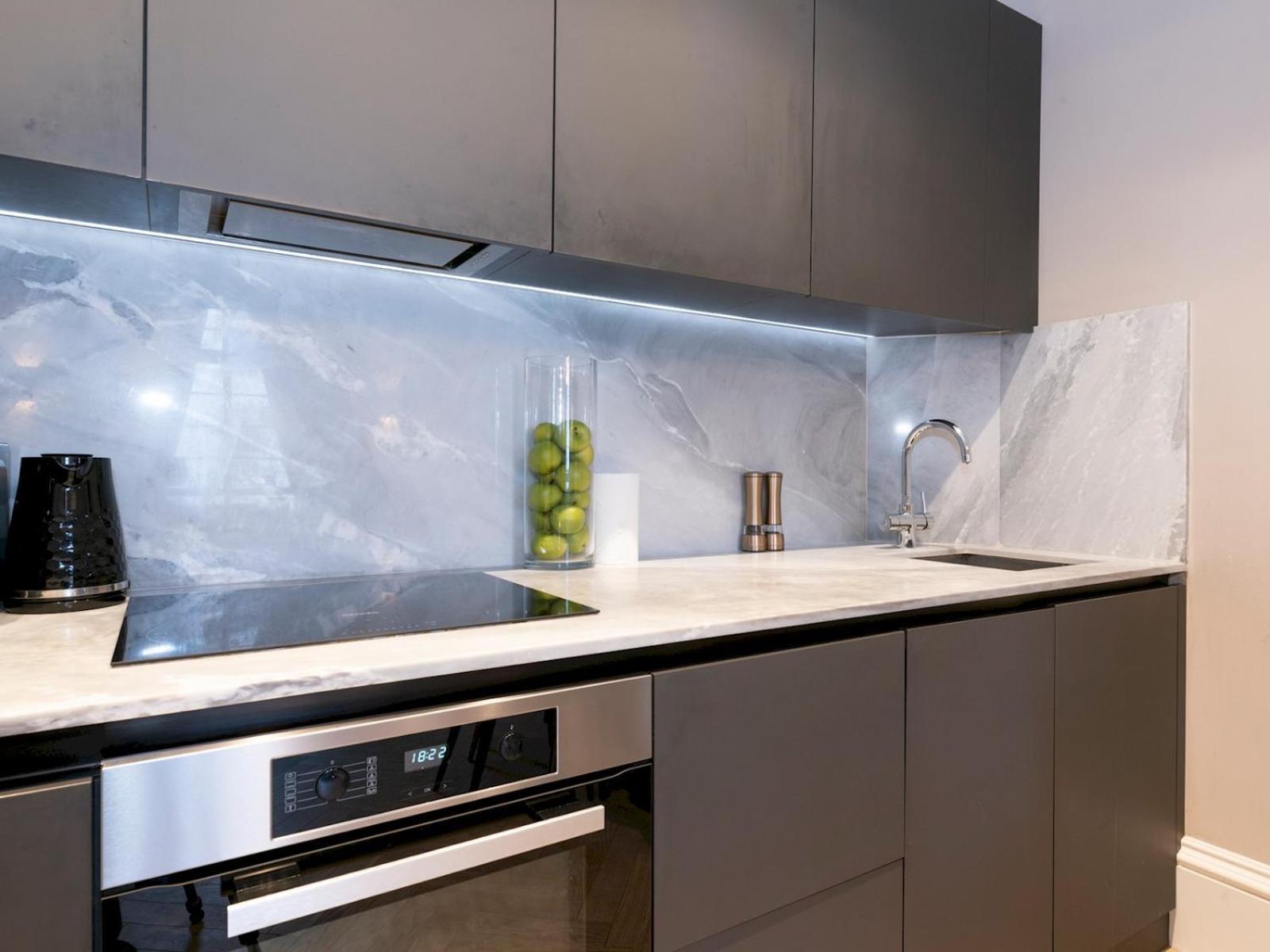 Lejlighed Pass The Keys Luxurious 2-bedroom Flat In Hyde Park London