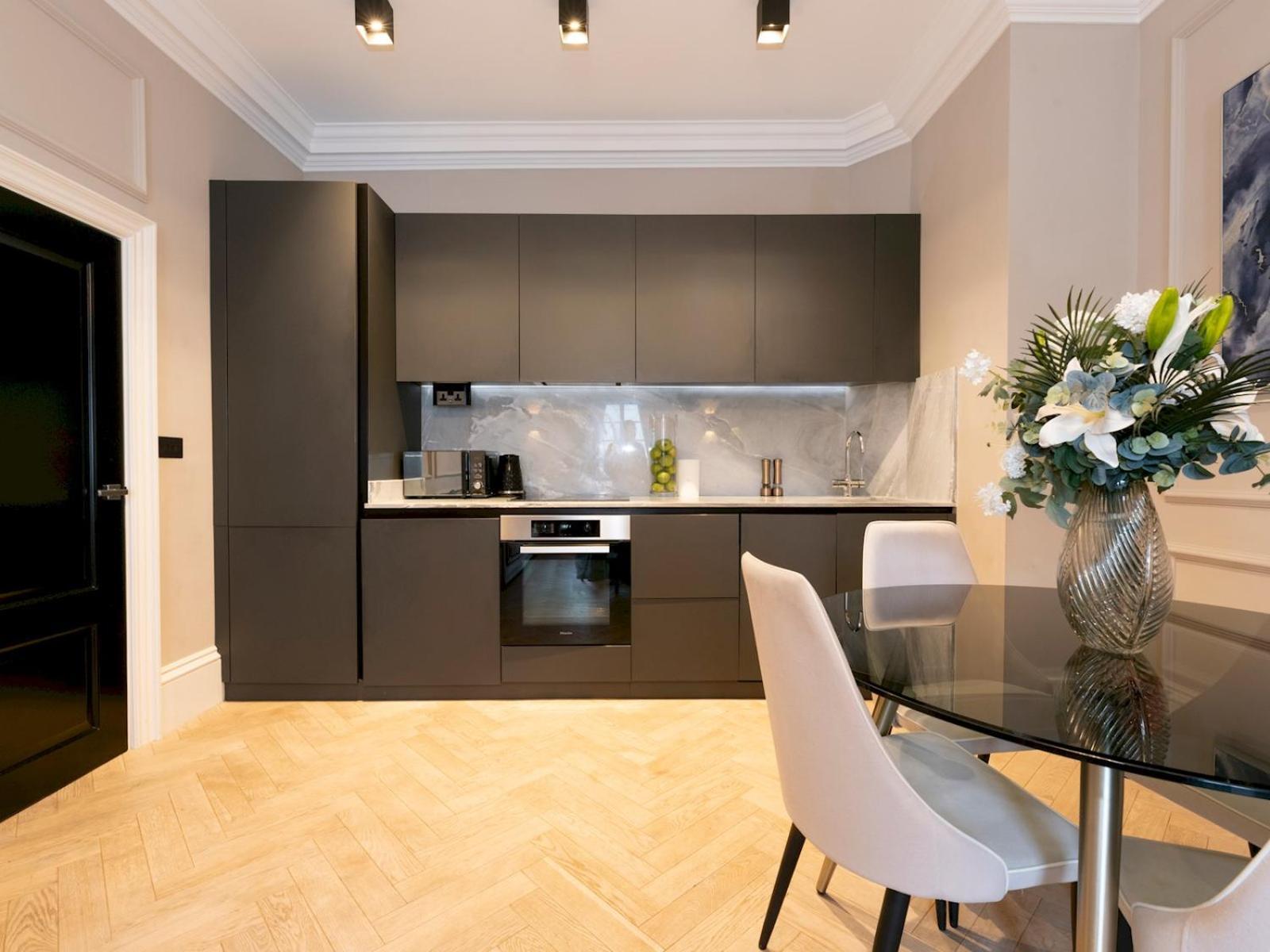 Lejlighed Pass The Keys Luxurious 2-bedroom Flat In Hyde Park