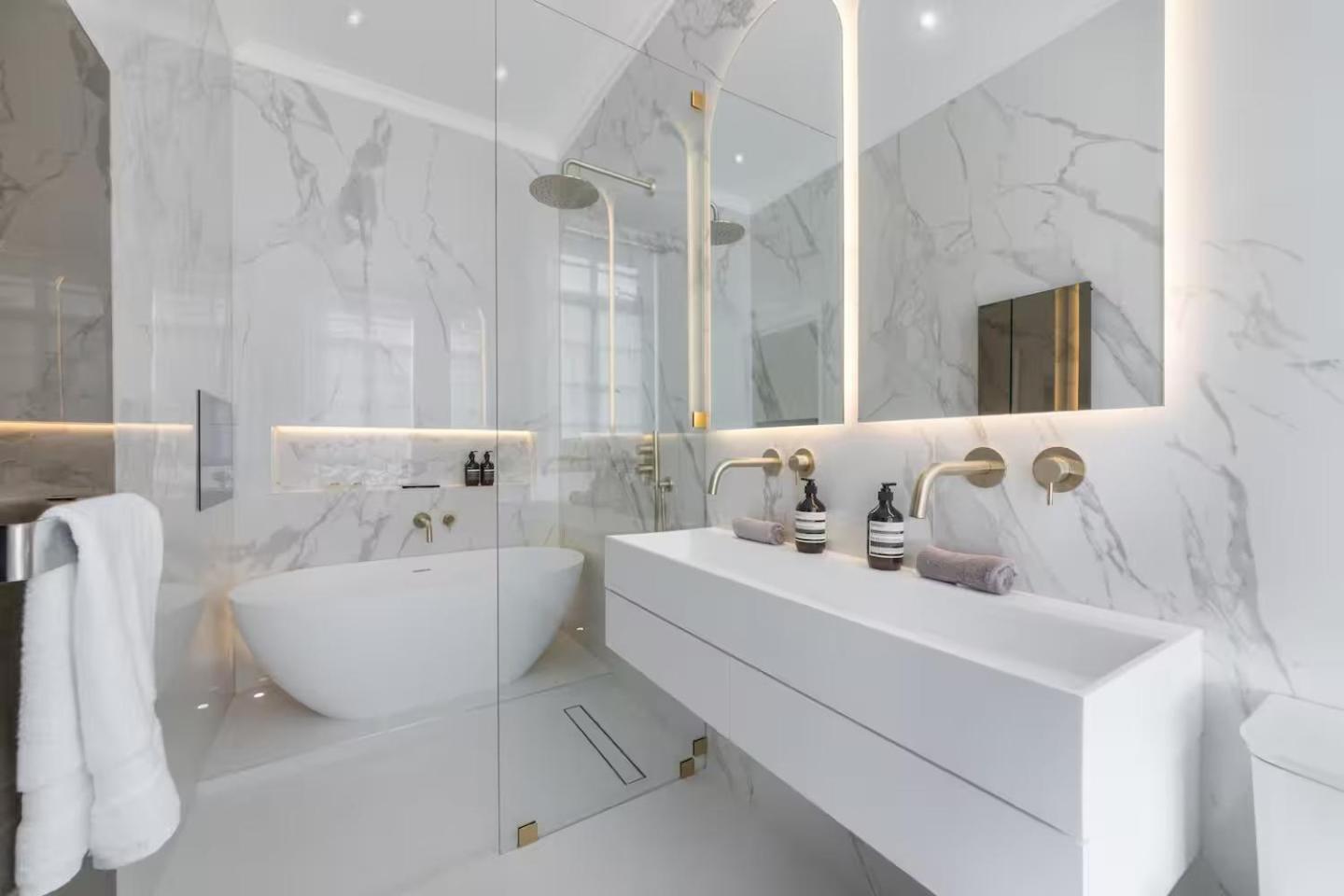 Lejlighed Pass The Keys Luxurious 2-bedroom Flat In Hyde Park
