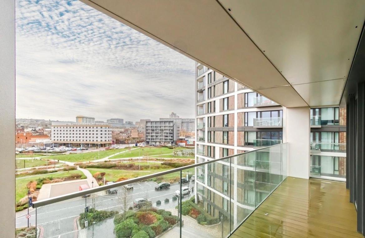 Luxury 2 Bedroom In Appartement