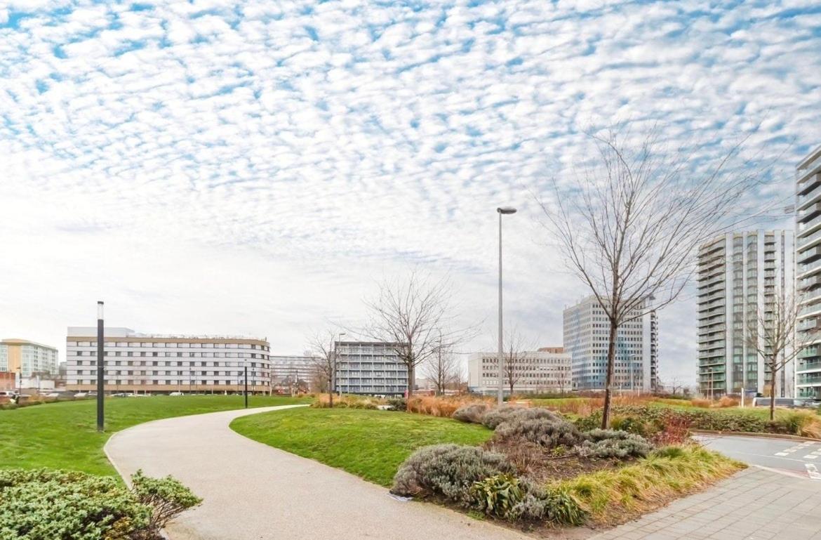 Luxury 2 Bedroom In Londres