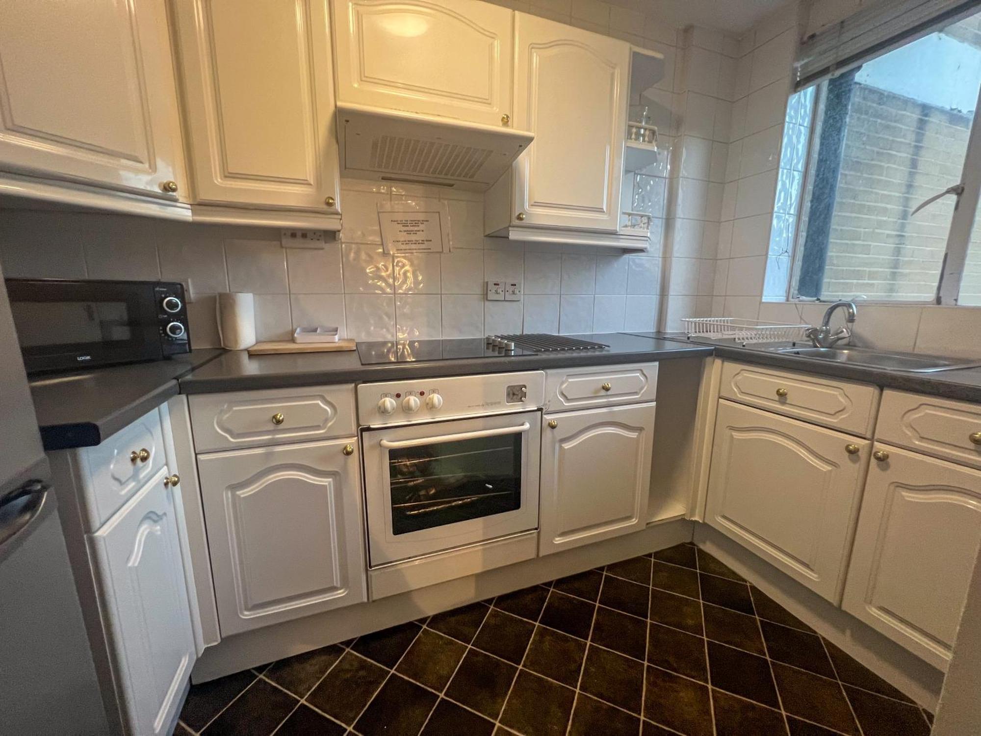 Lavish 2 Bedroom In The Heart Of Mayfairs Luxury H11 Londres