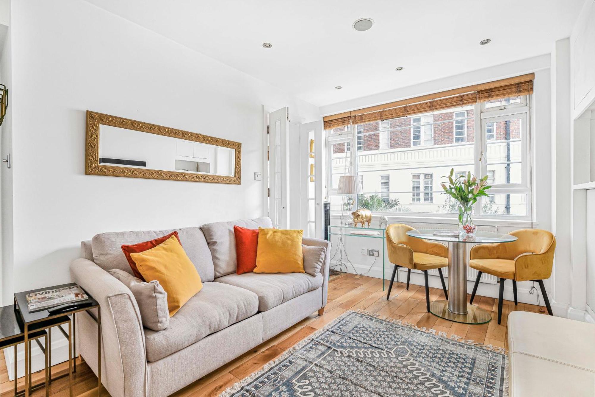 Elegant 1 Bedroom Flat Near Harrods Leilighet *