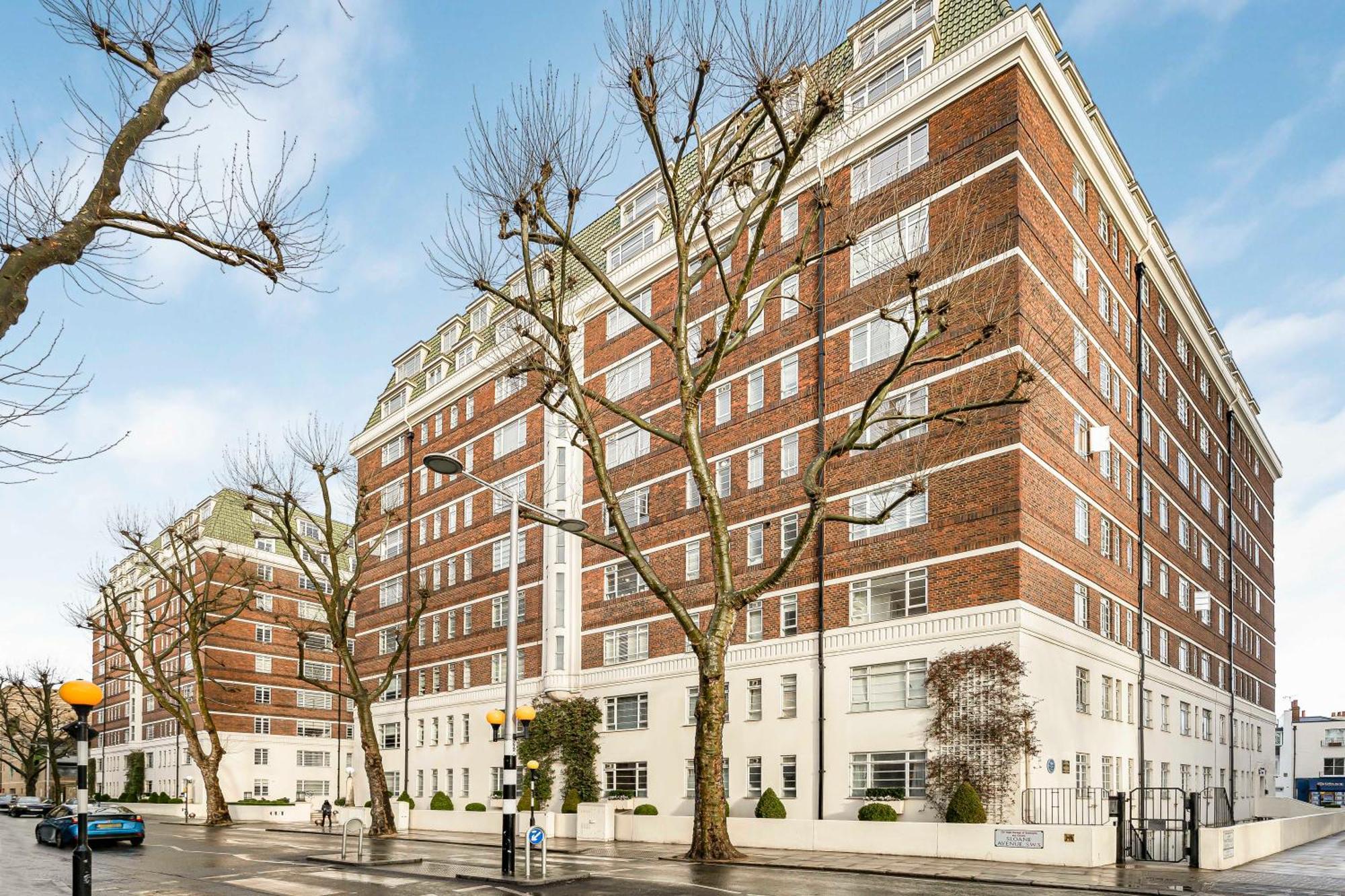 Elegant 1 Bedroom Flat Near Harrods Leilighet London