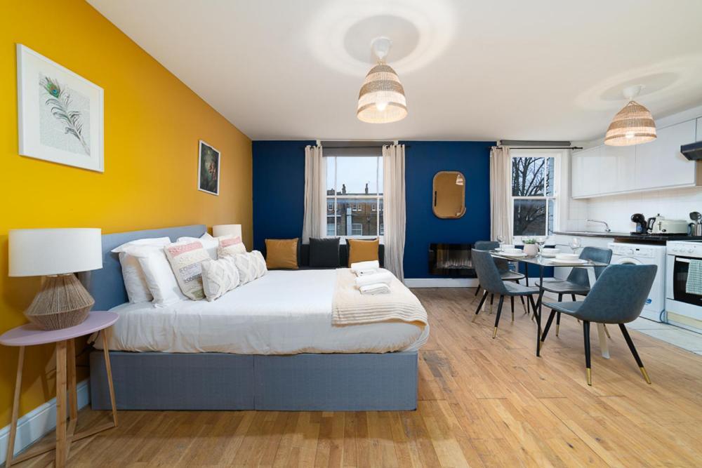 Bayswater Twelve