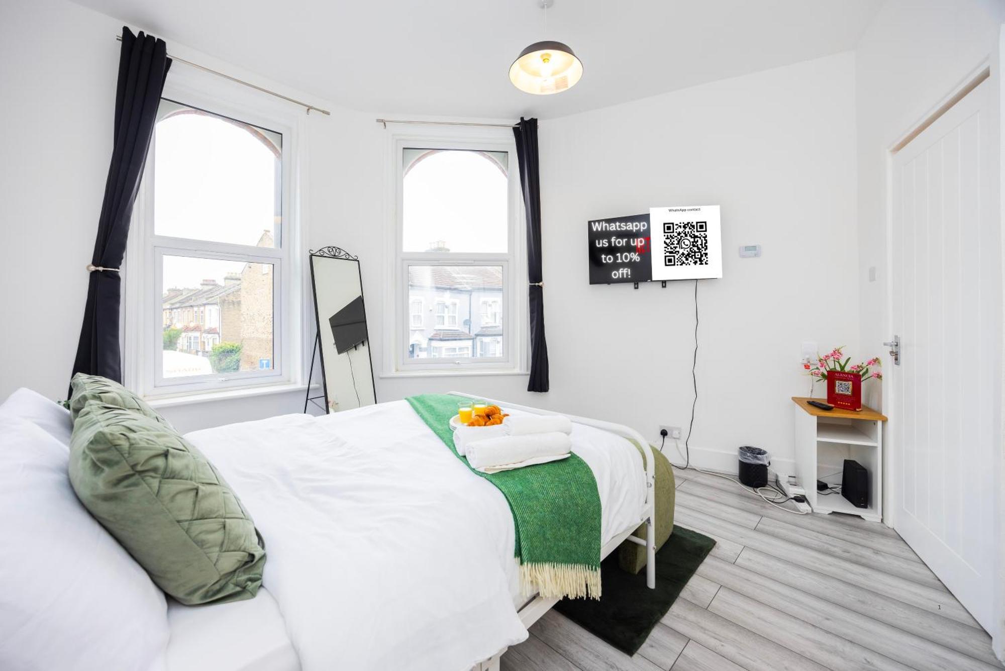 Quick Access To City, Self Check-in! Appartamento Londra