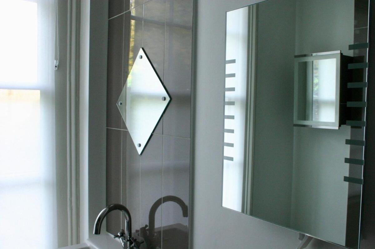 The Camden Chic Townhouse - Accommodates 14 Guests Leilighet