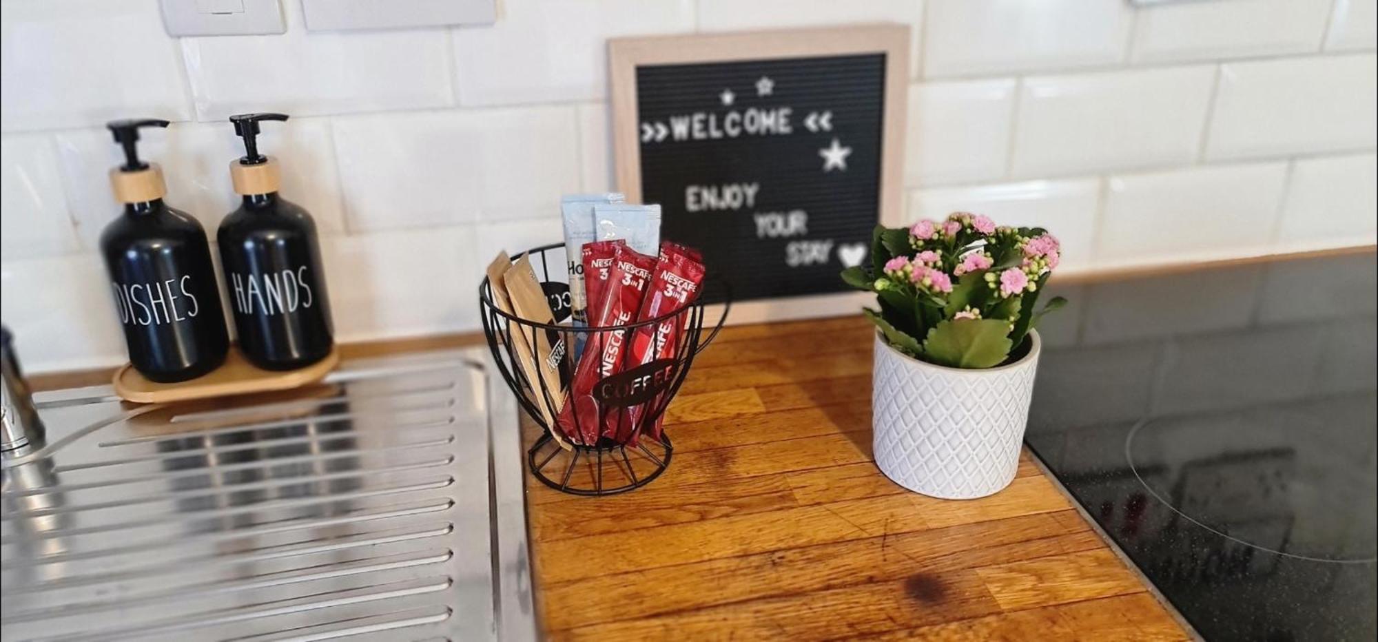 Lejlighed Stylish - Private Bathroom, 15mins To London! *