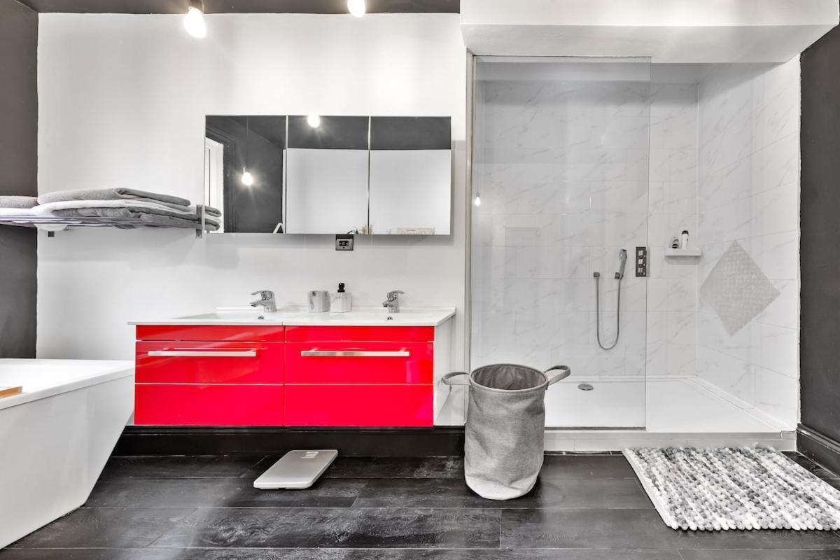 Lovely Split Level 2 Bedroom Flat In Nw Apartment